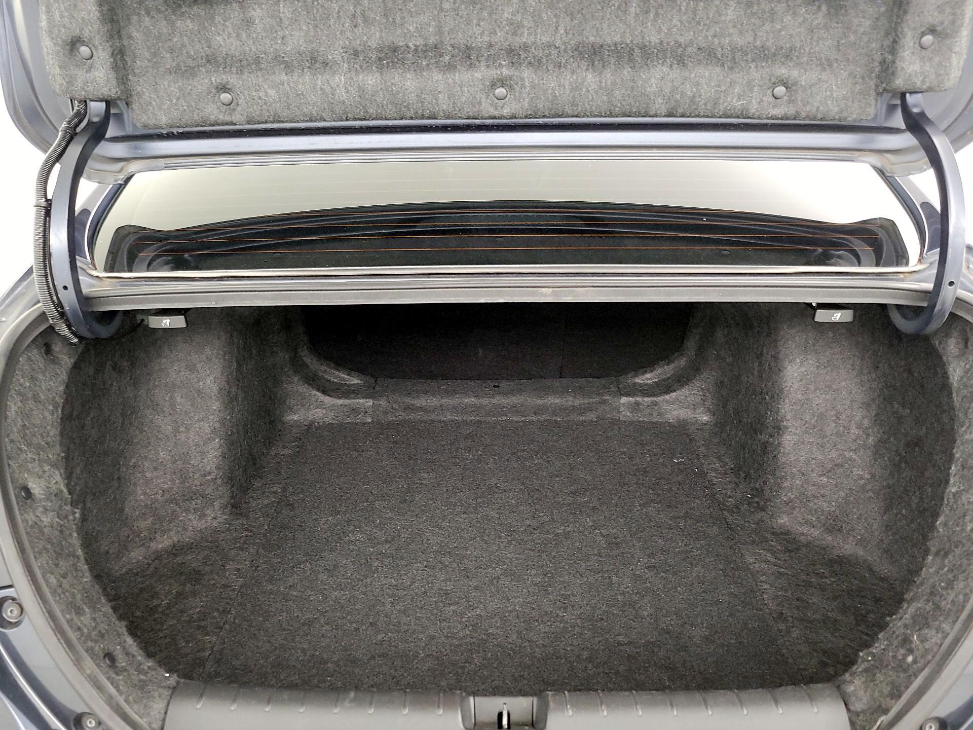 Thumbnail: 2019 Honda Insight - 20