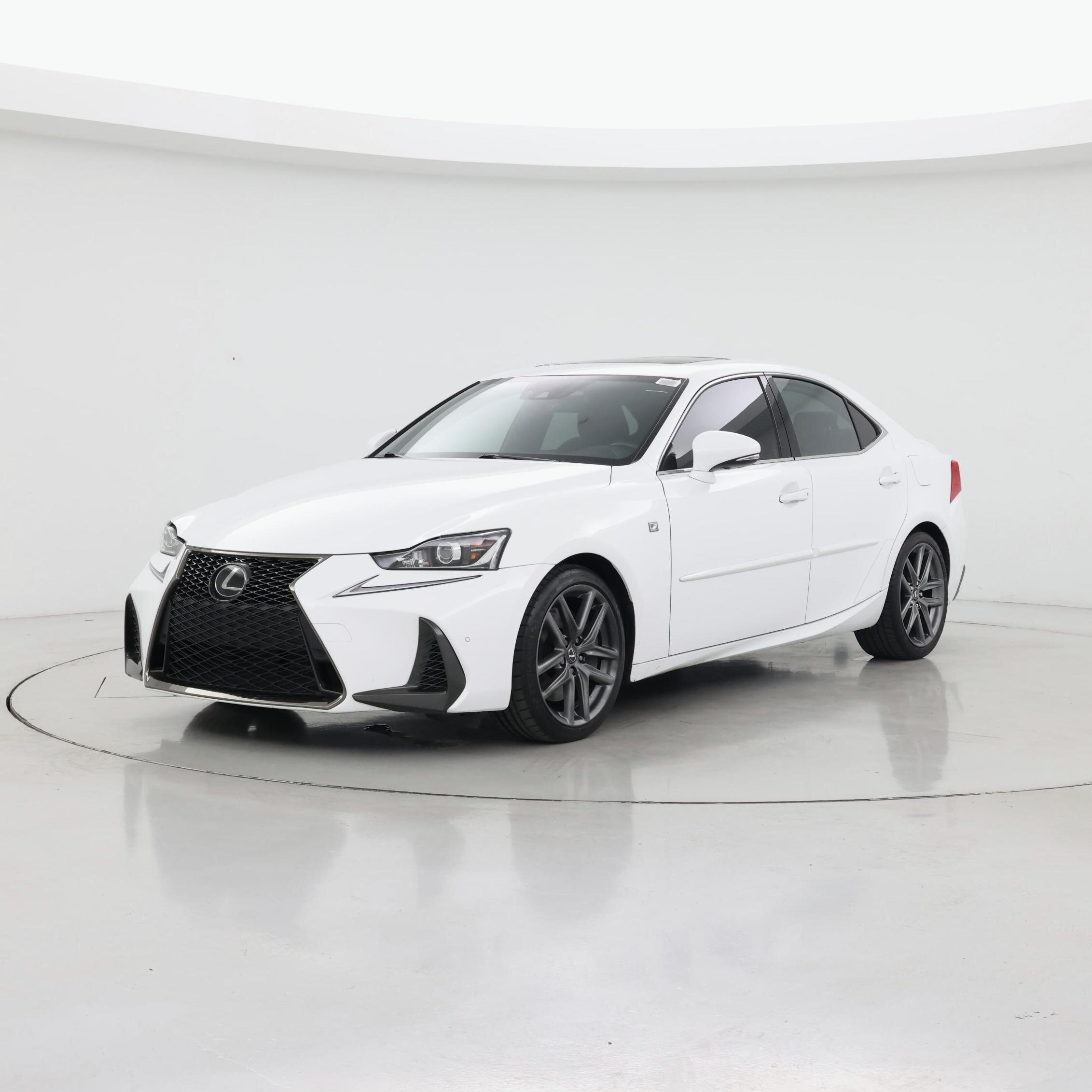 Thumbnail: 2018 Lexus IS - 4