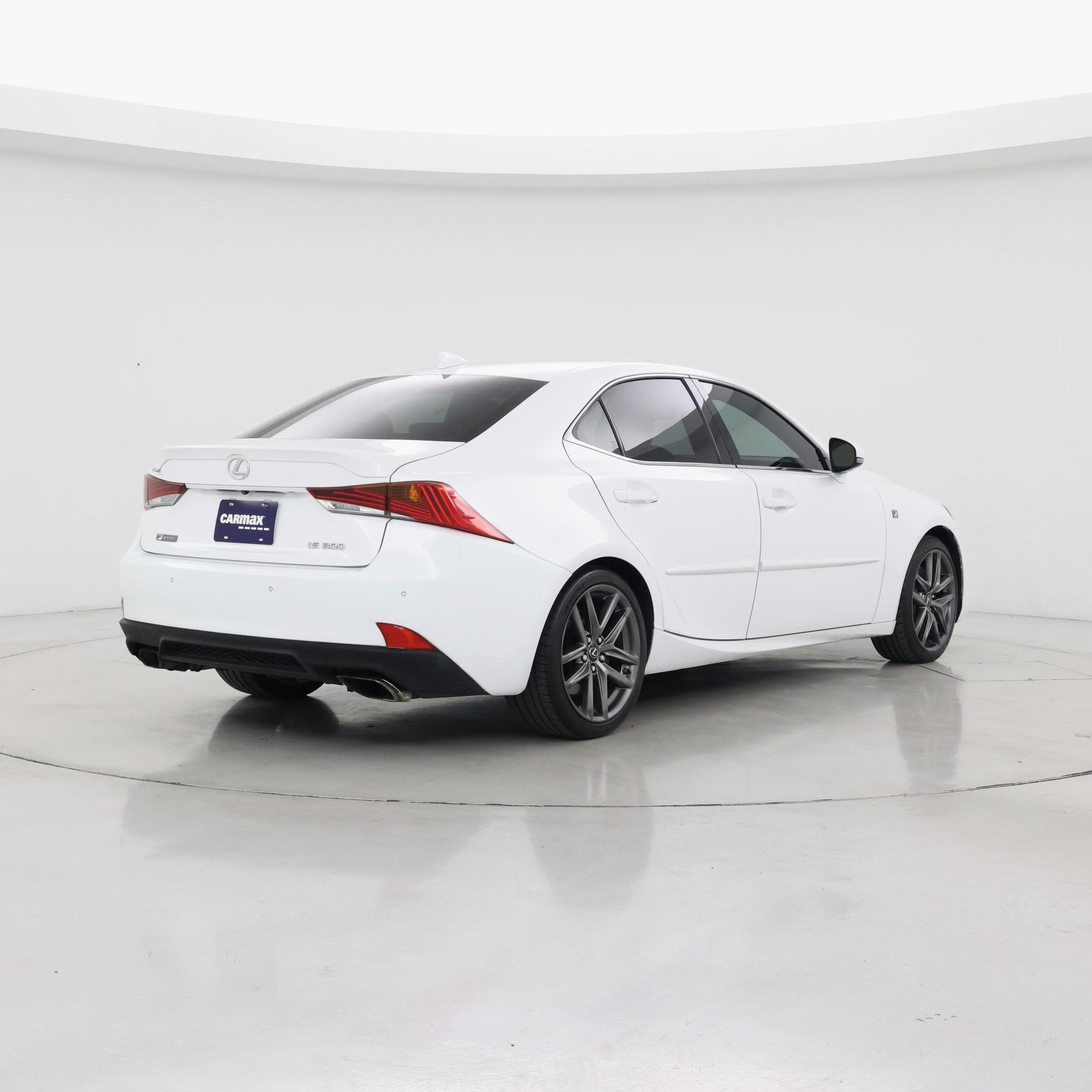 Thumbnail: 2018 Lexus IS - 8