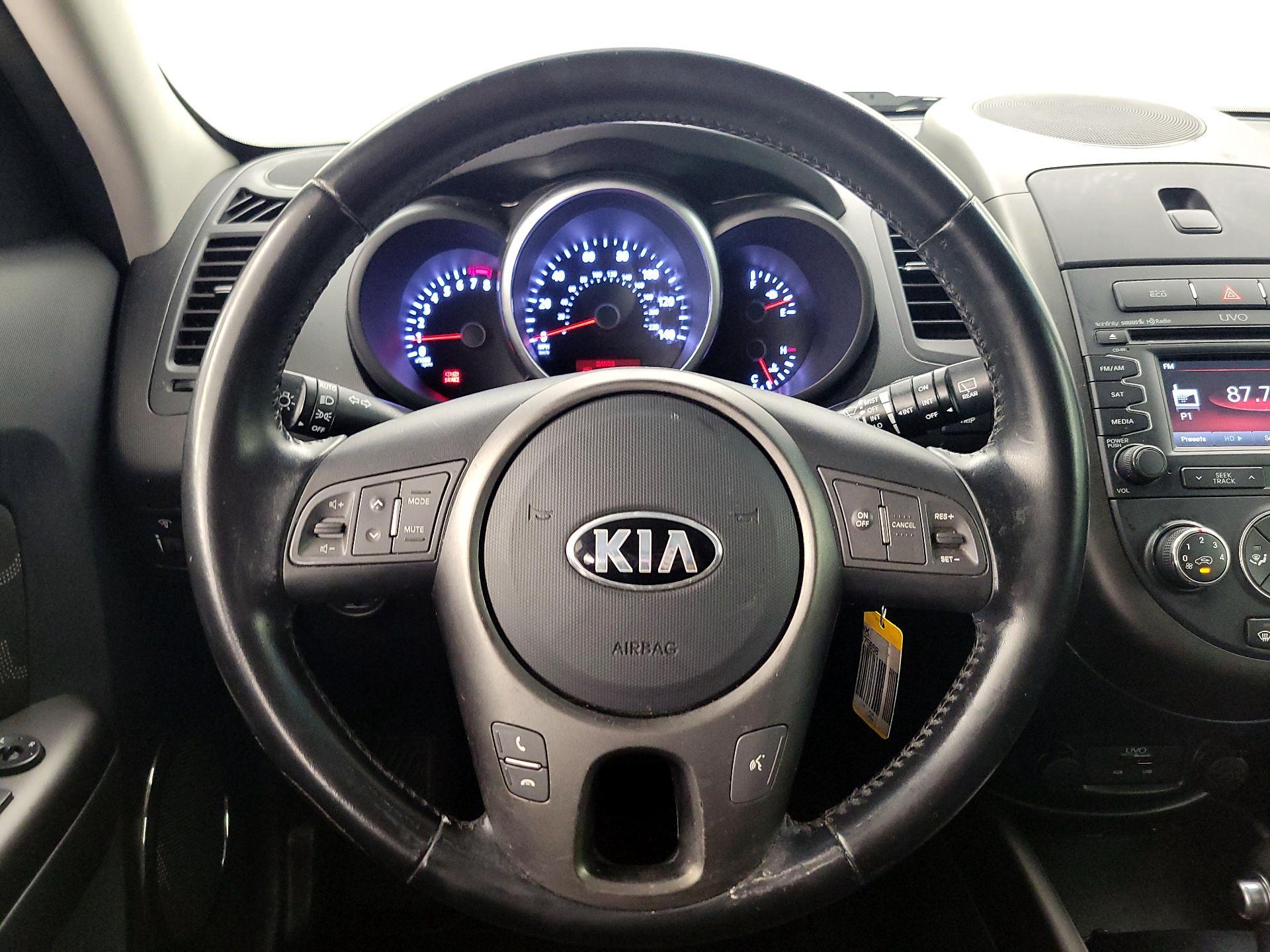 Thumbnail: 2013 Kia Soul - 10