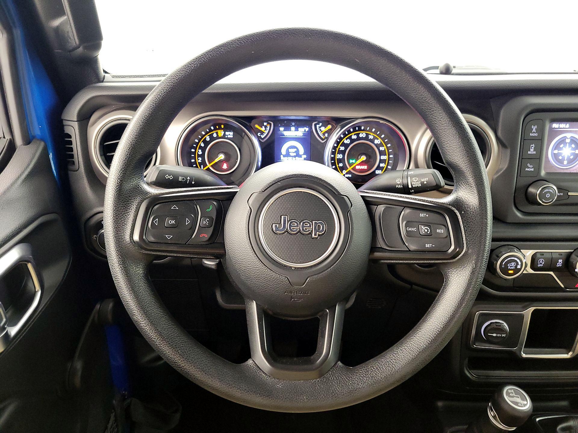 Thumbnail: 2020 Jeep Gladiator - 10