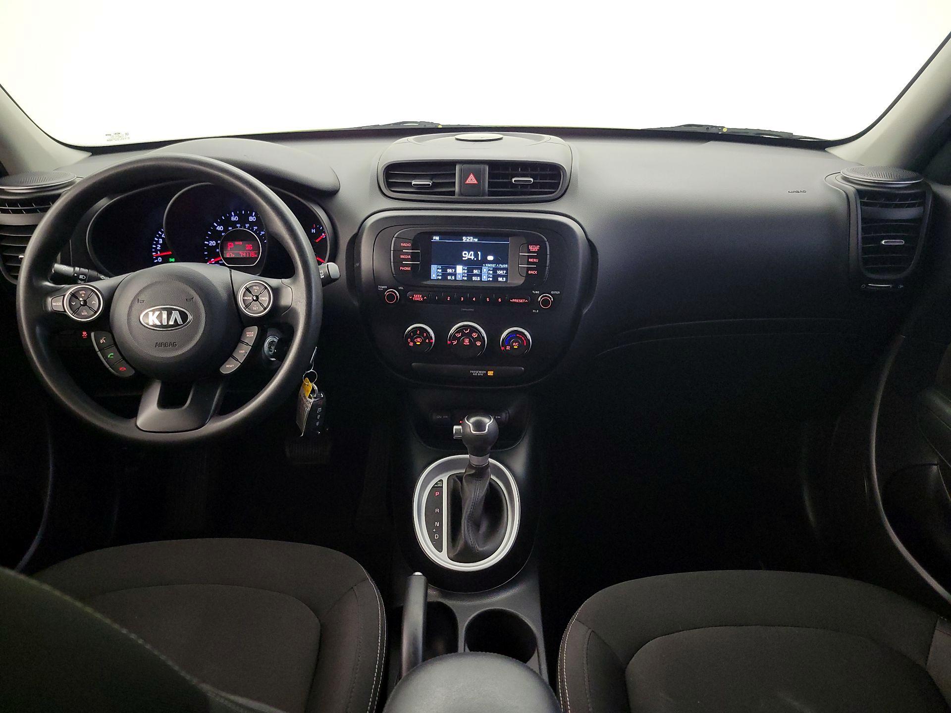 Thumbnail: 2017 Kia Soul - 9