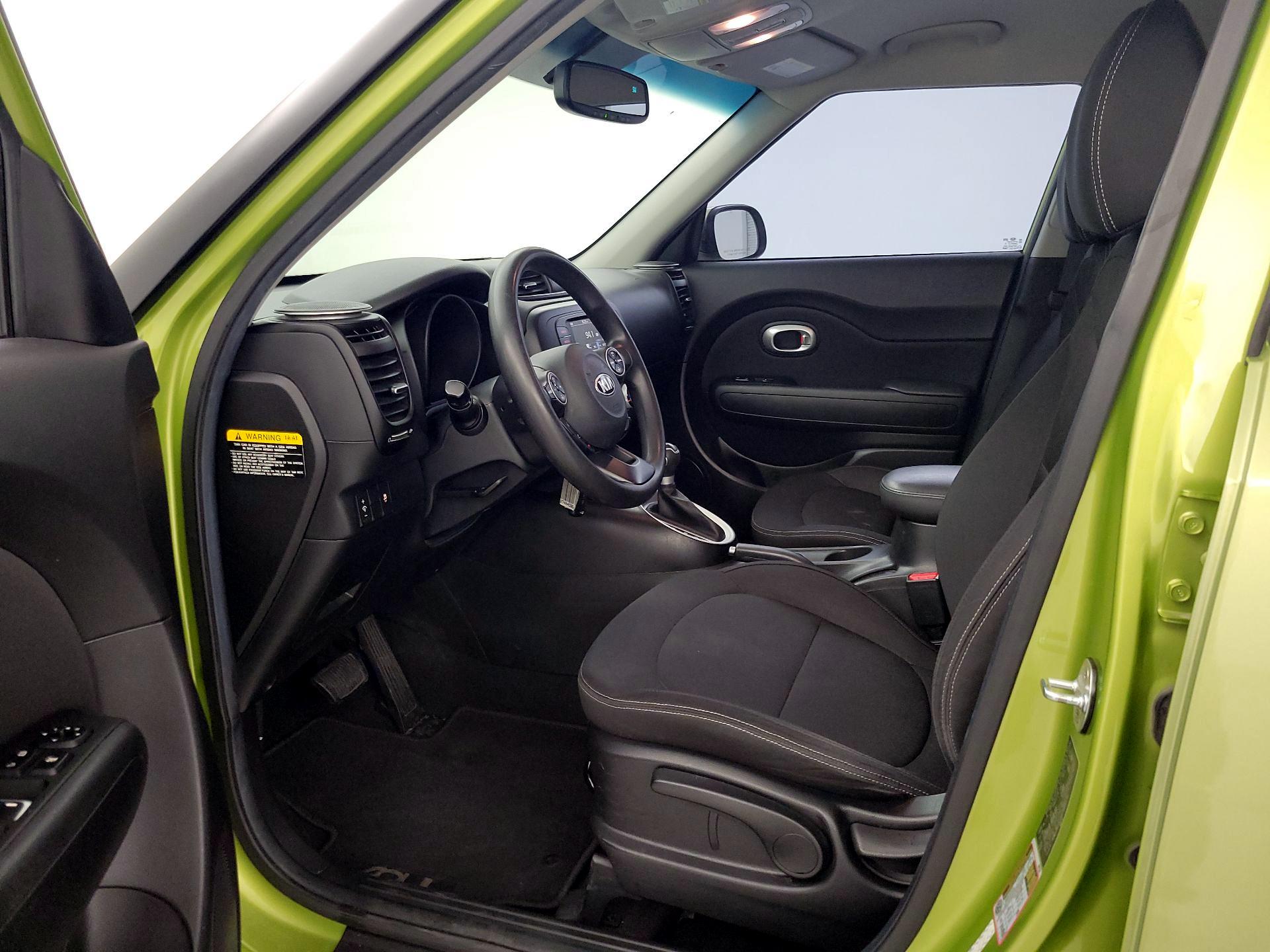 Thumbnail: 2017 Kia Soul - 11