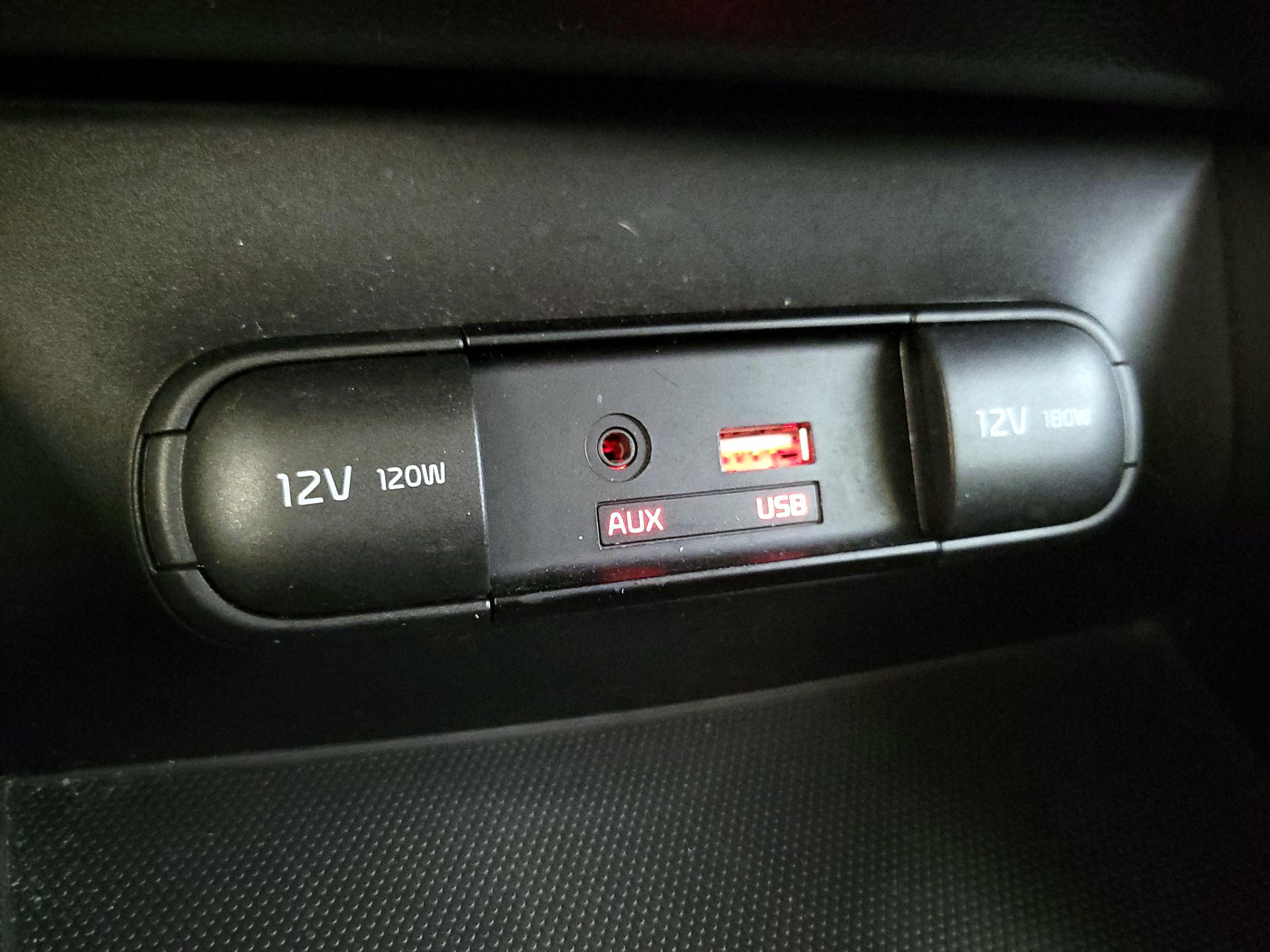 Thumbnail: 2017 Kia Soul - 17