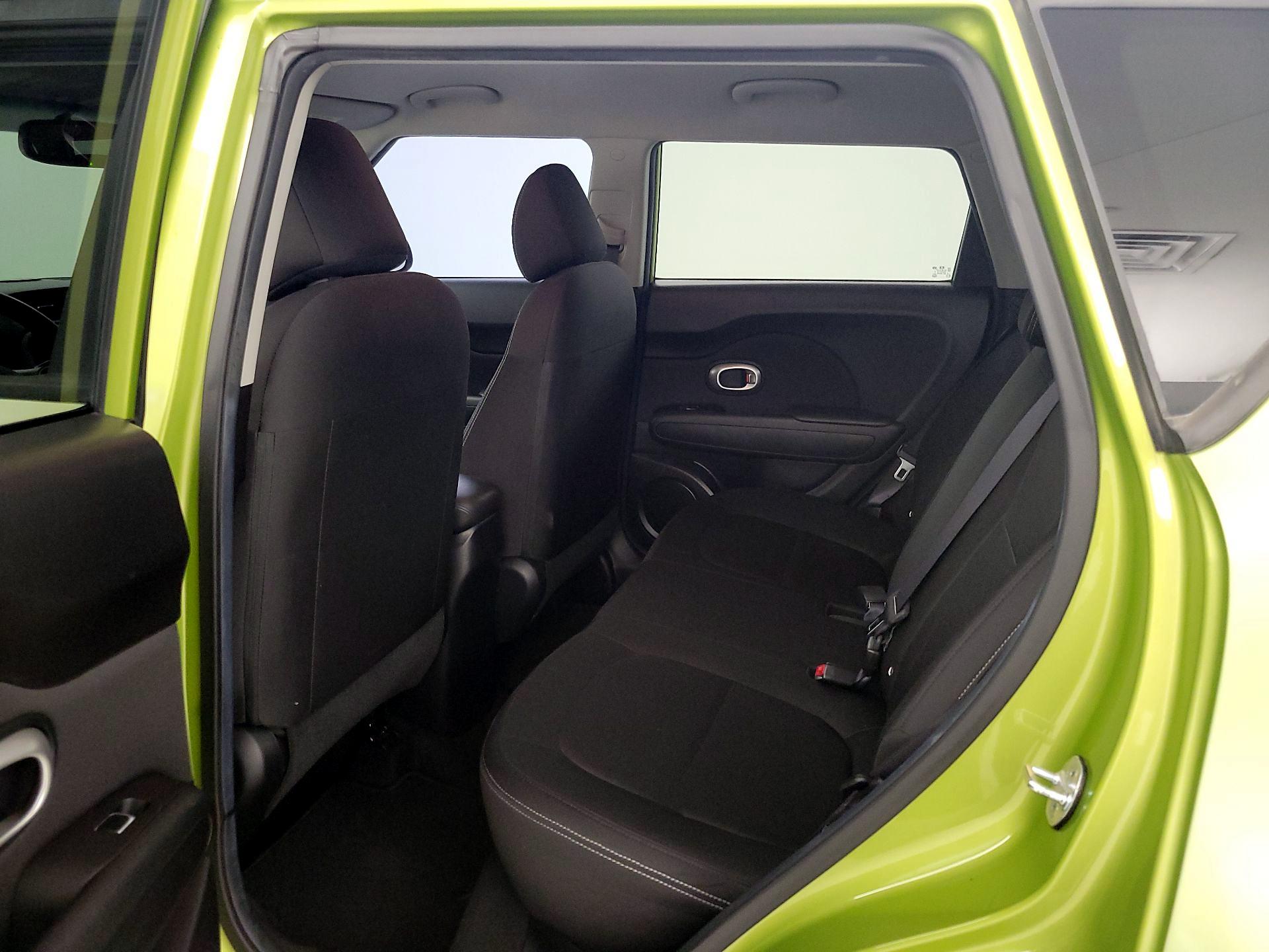 Thumbnail: 2017 Kia Soul - 18