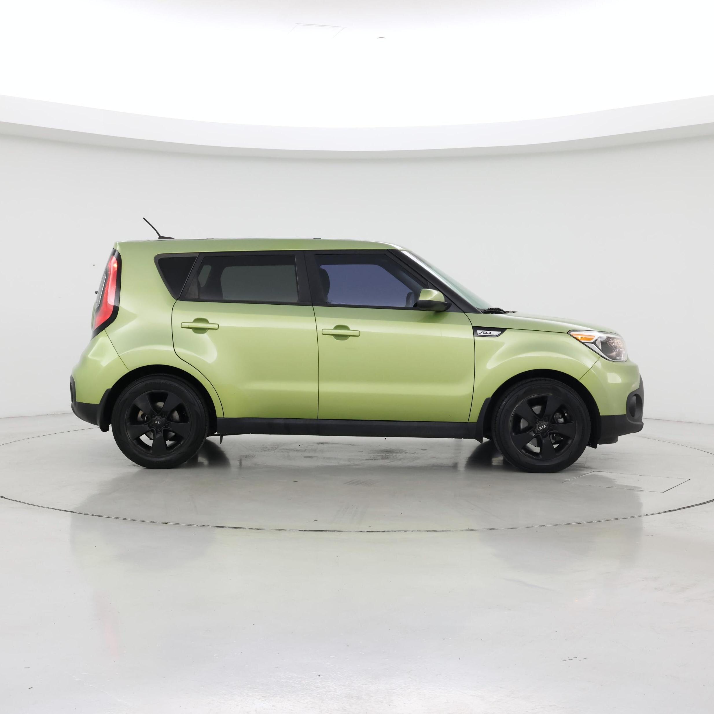 Thumbnail: 2017 Kia Soul - 7