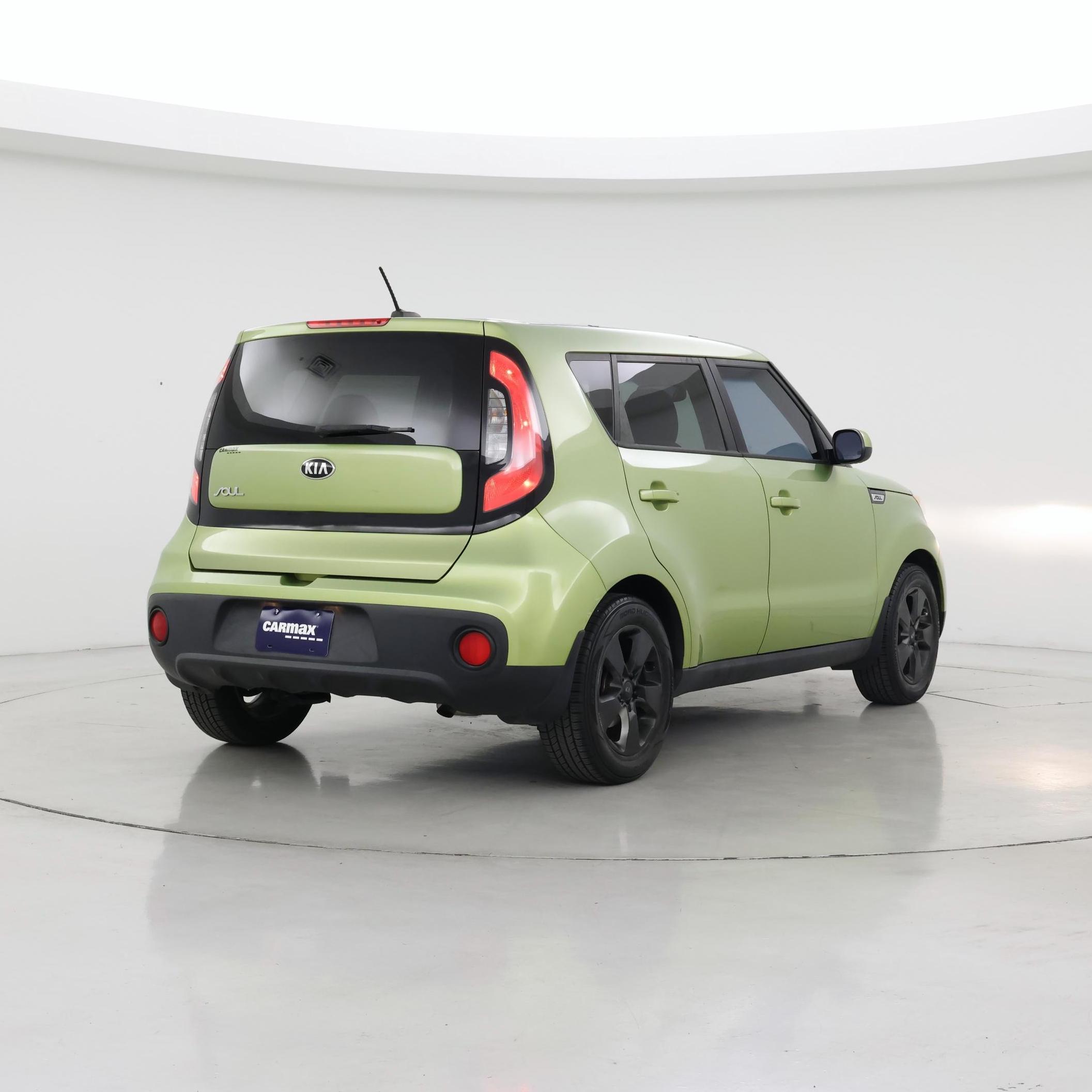 Thumbnail: 2017 Kia Soul - 8
