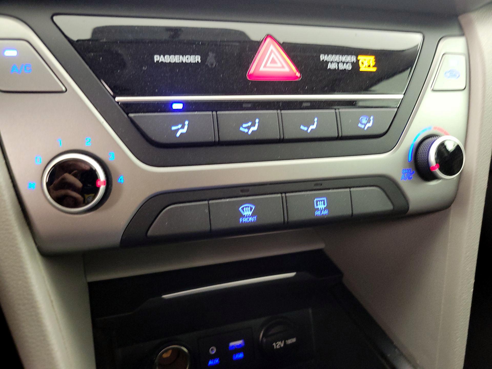 Thumbnail: 2018 Hyundai Elantra - 15