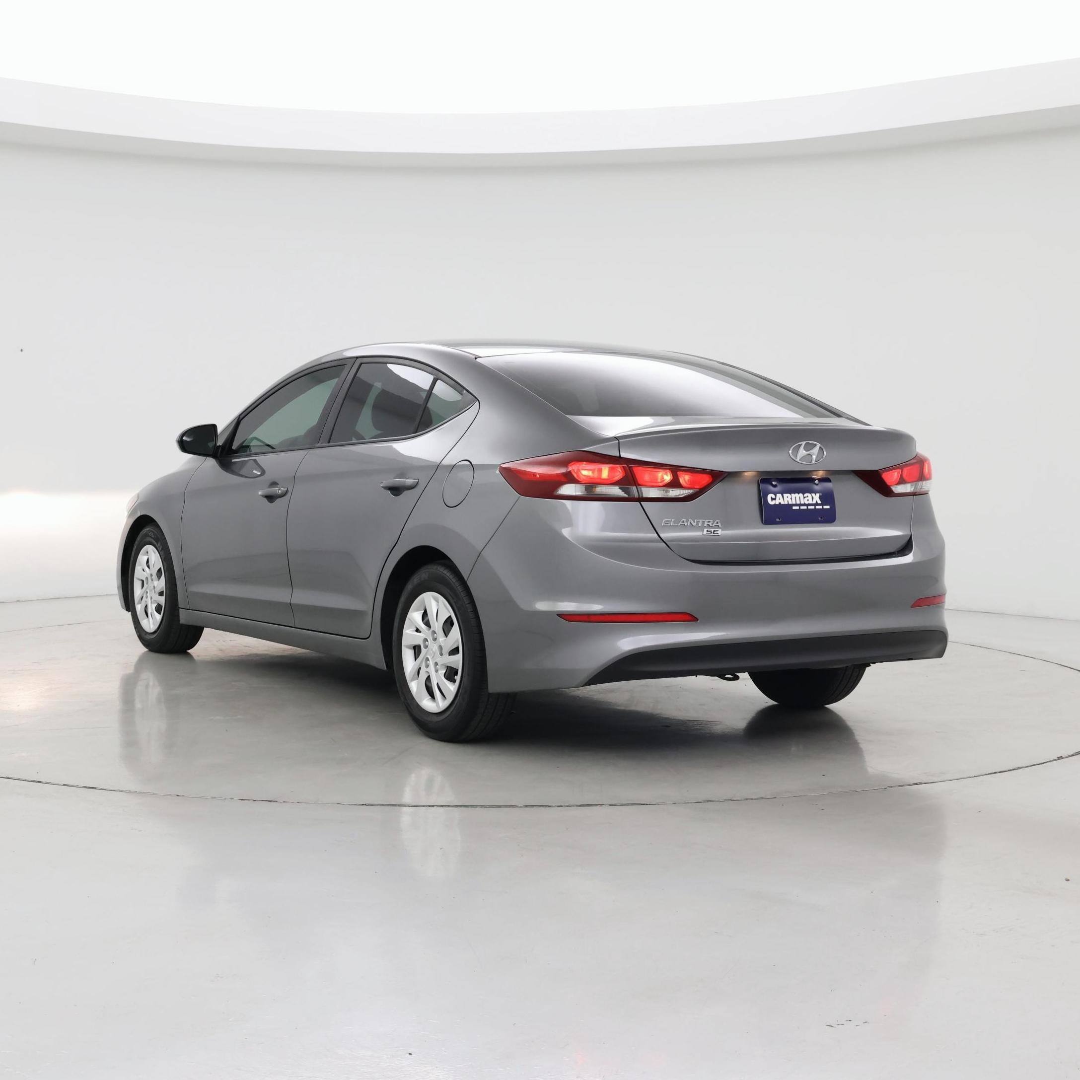 Thumbnail: 2018 Hyundai Elantra - 2