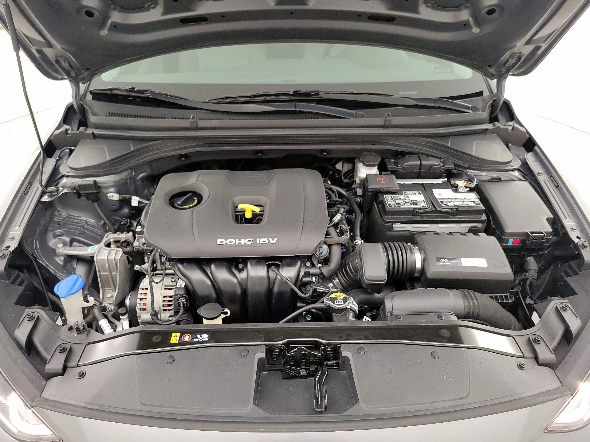 Thumbnail: 2018 Hyundai Elantra - 20