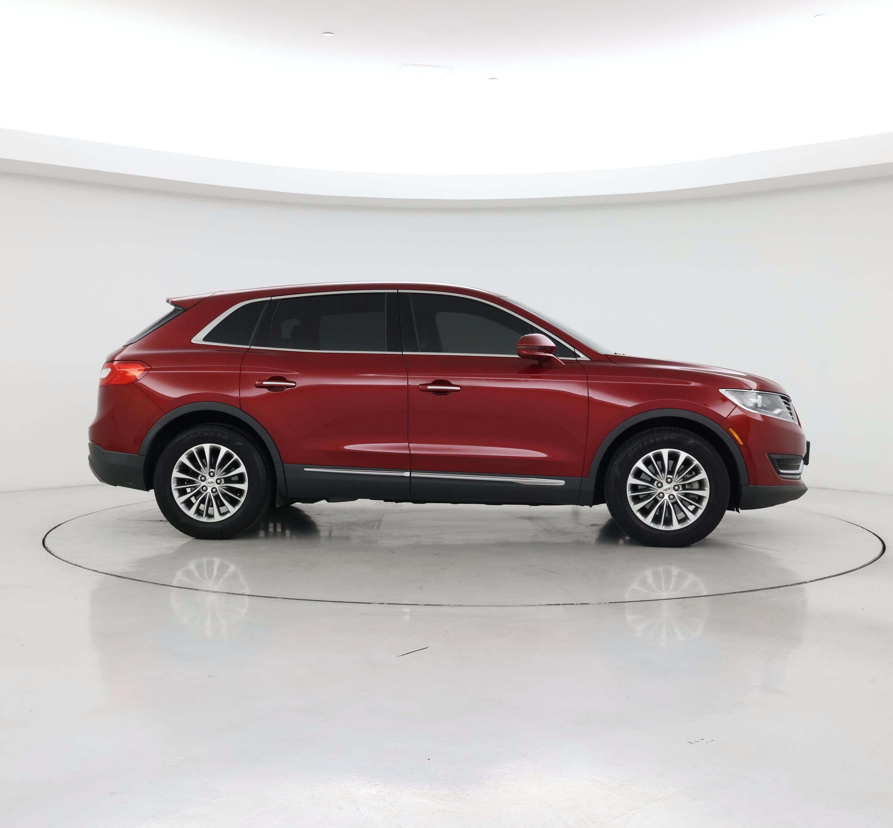Thumbnail: 2016 Lincoln MKX - 7