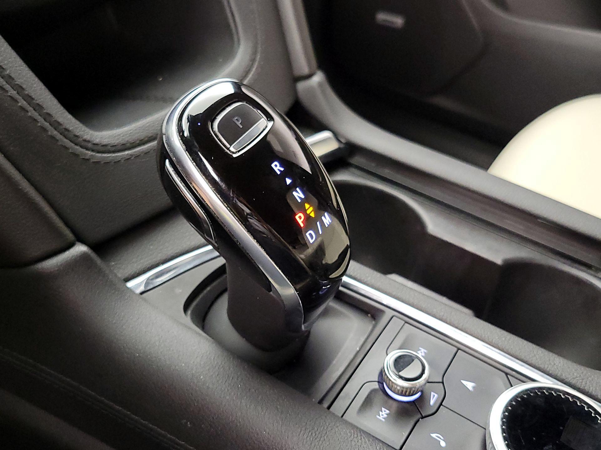 Thumbnail: 2020 Cadillac XT6 - 18