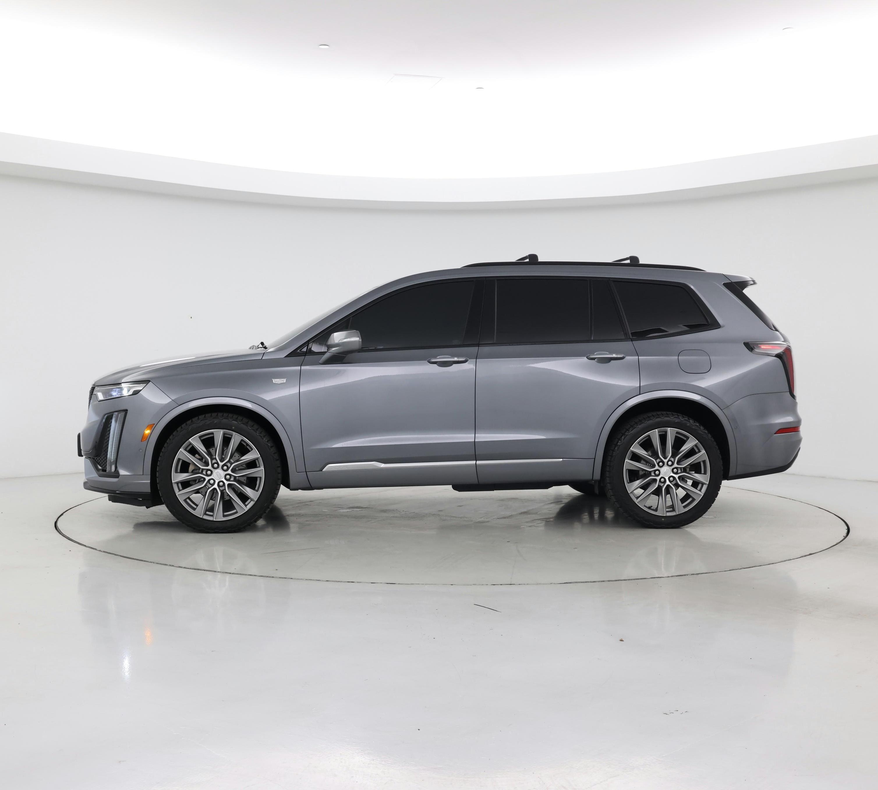 Thumbnail: 2020 Cadillac XT6 - 3