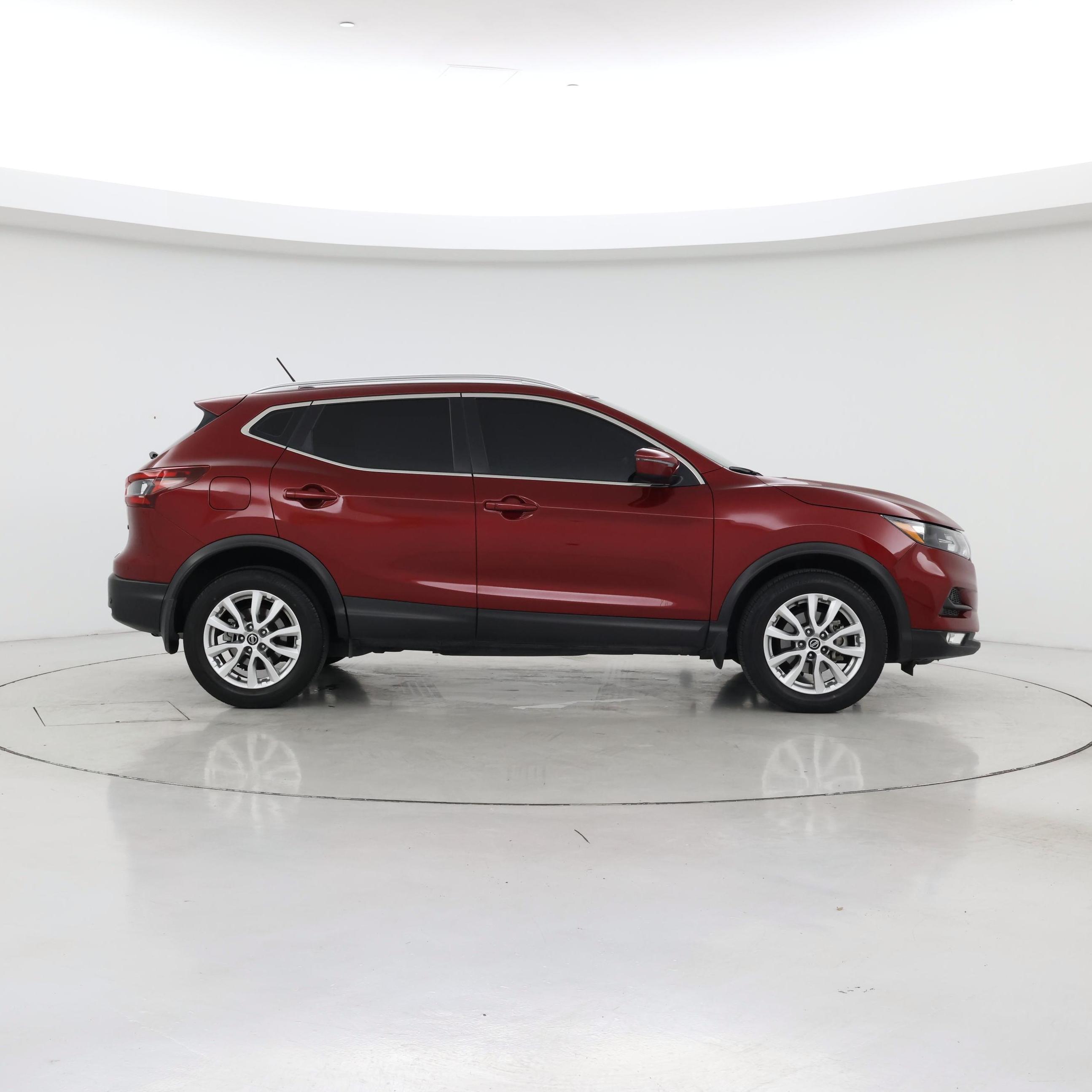 Thumbnail: 2021 Nissan Rogue Sport - 7