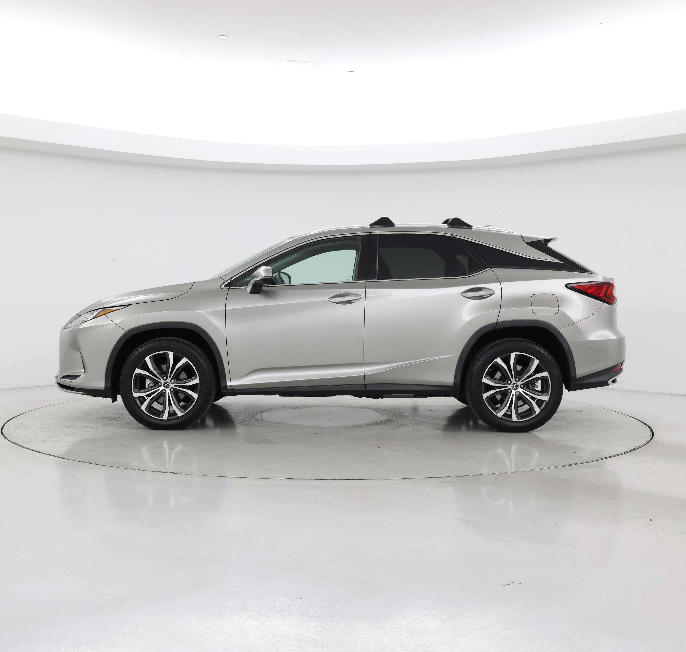 Thumbnail: 2021 Lexus RX - 3