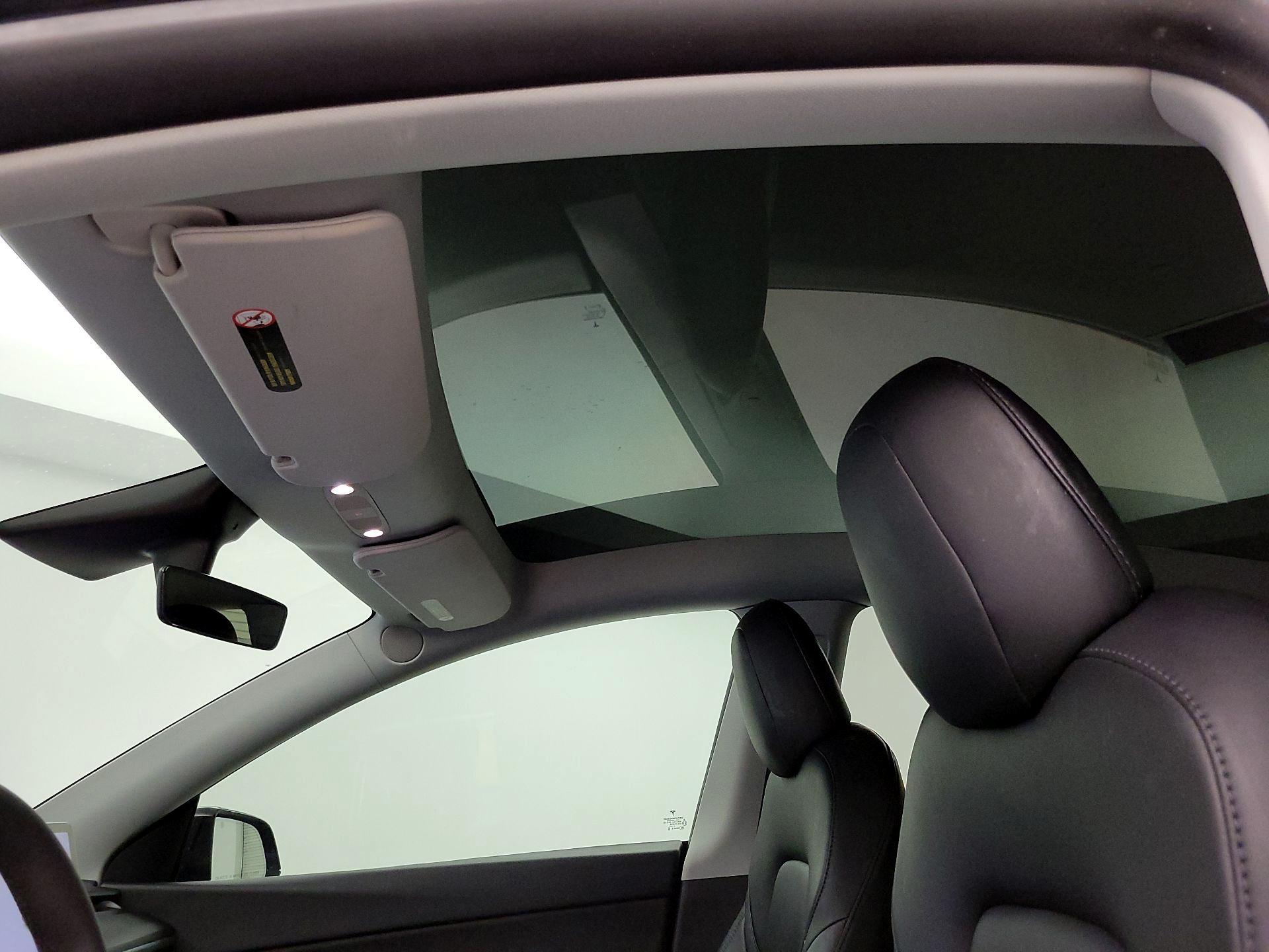Thumbnail: 2021 Tesla Model Y - 18