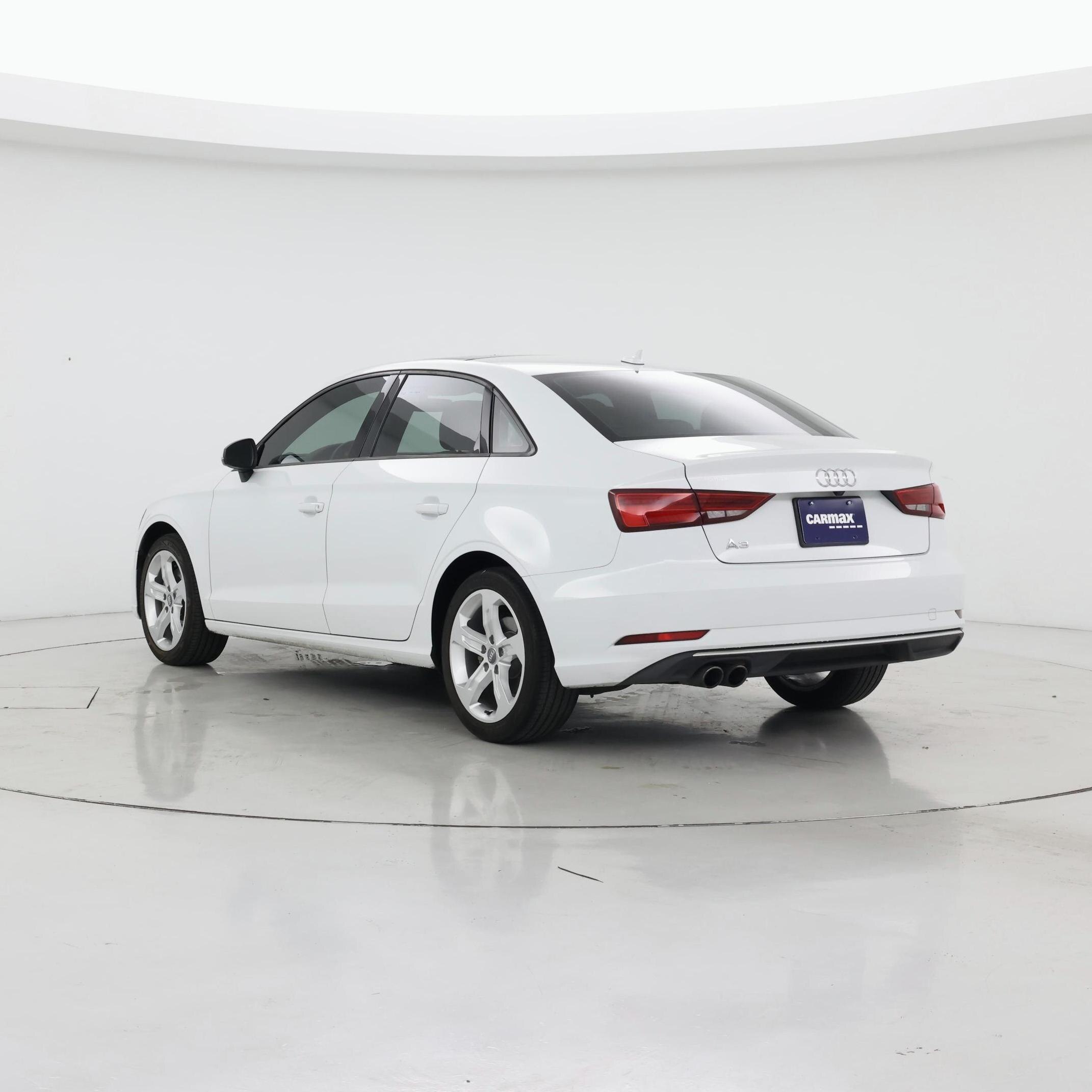 Thumbnail: 2017 Audi A3 - 2