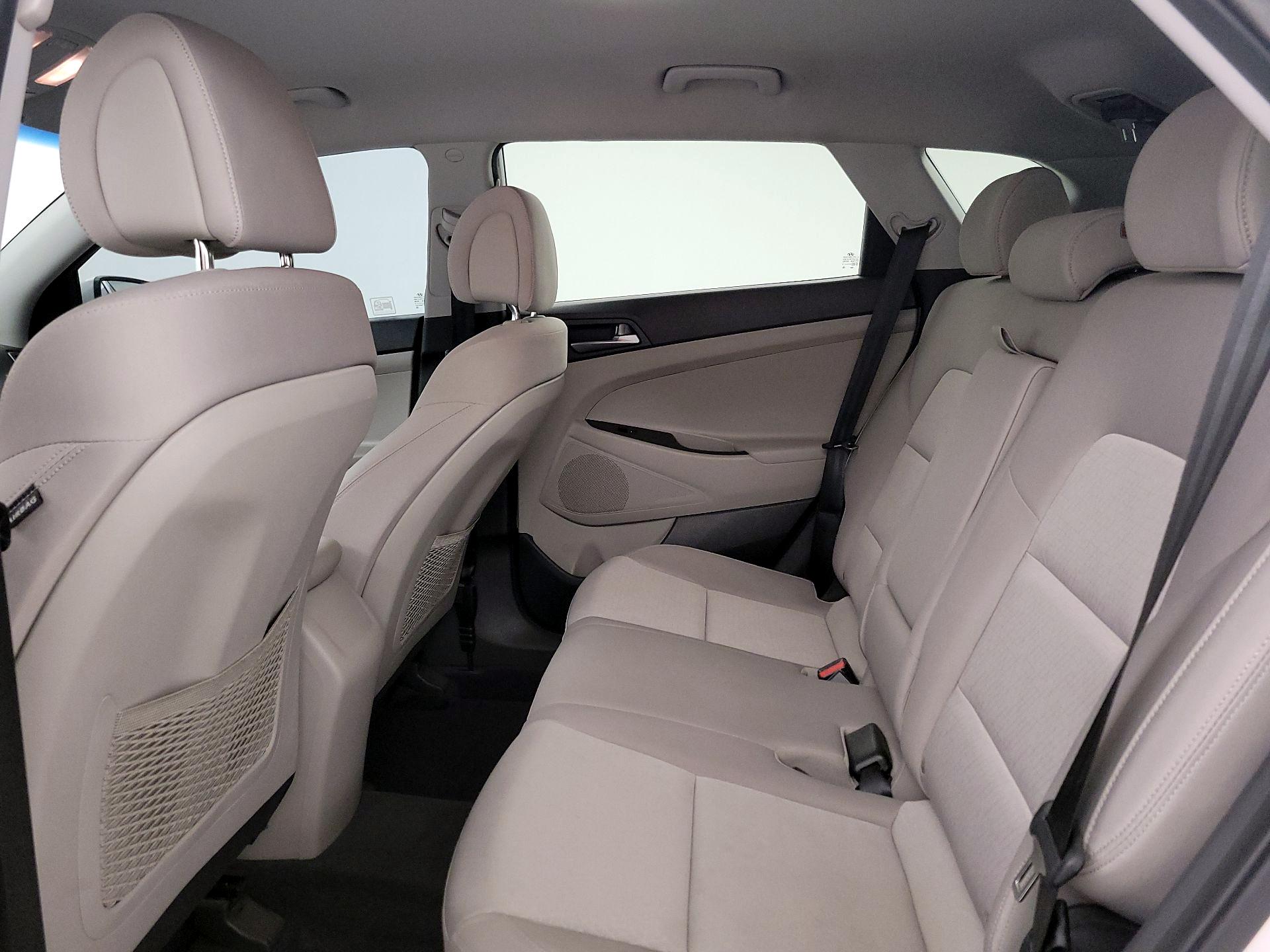 Thumbnail: 2016 Hyundai Tucson - 19
