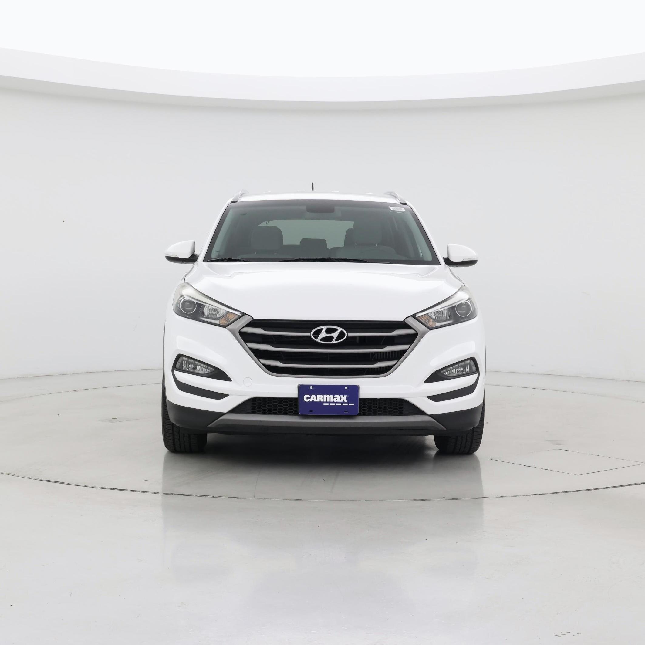 Thumbnail: 2016 Hyundai Tucson - 5