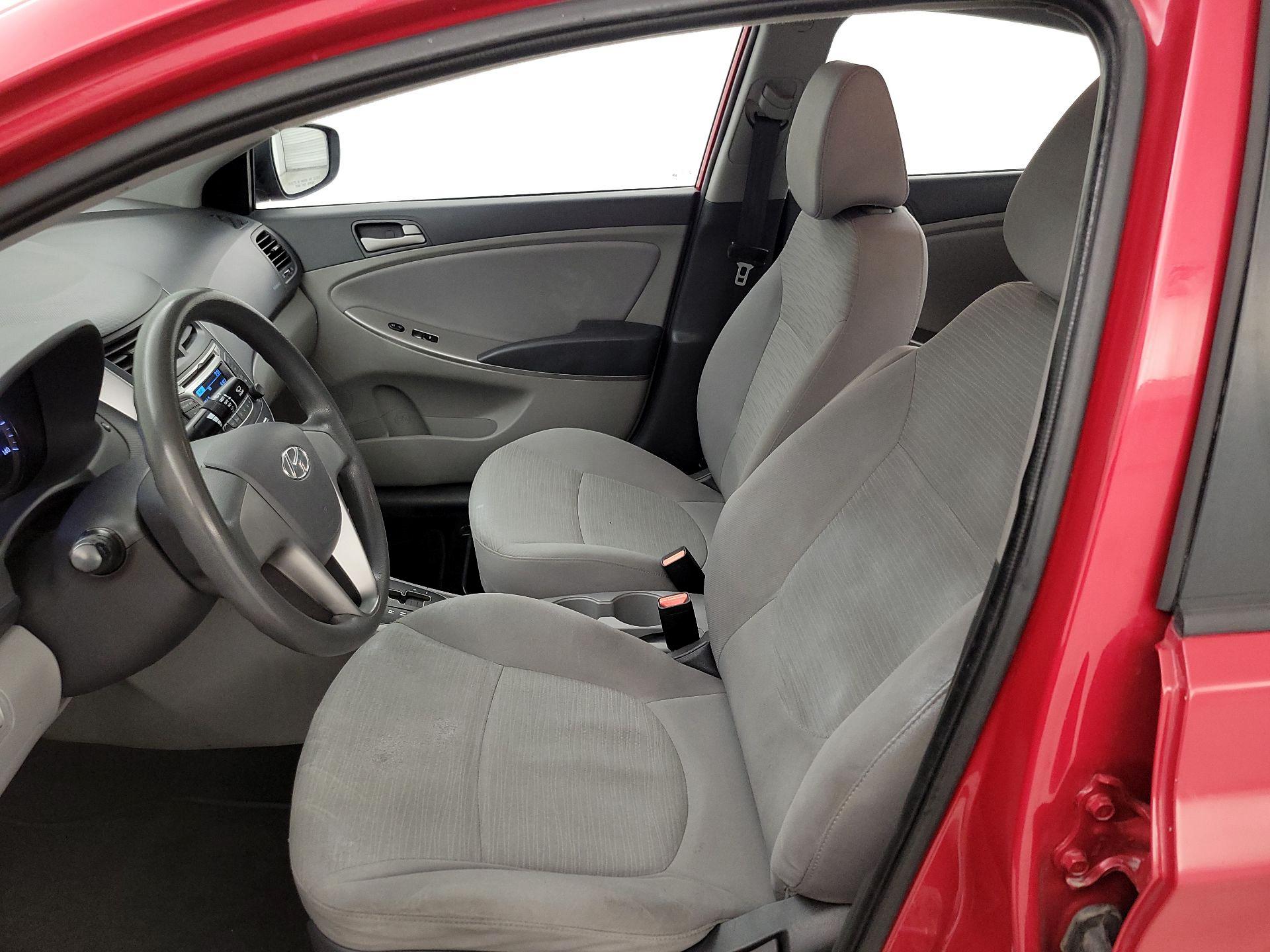 Thumbnail: 2015 Hyundai Accent - 11