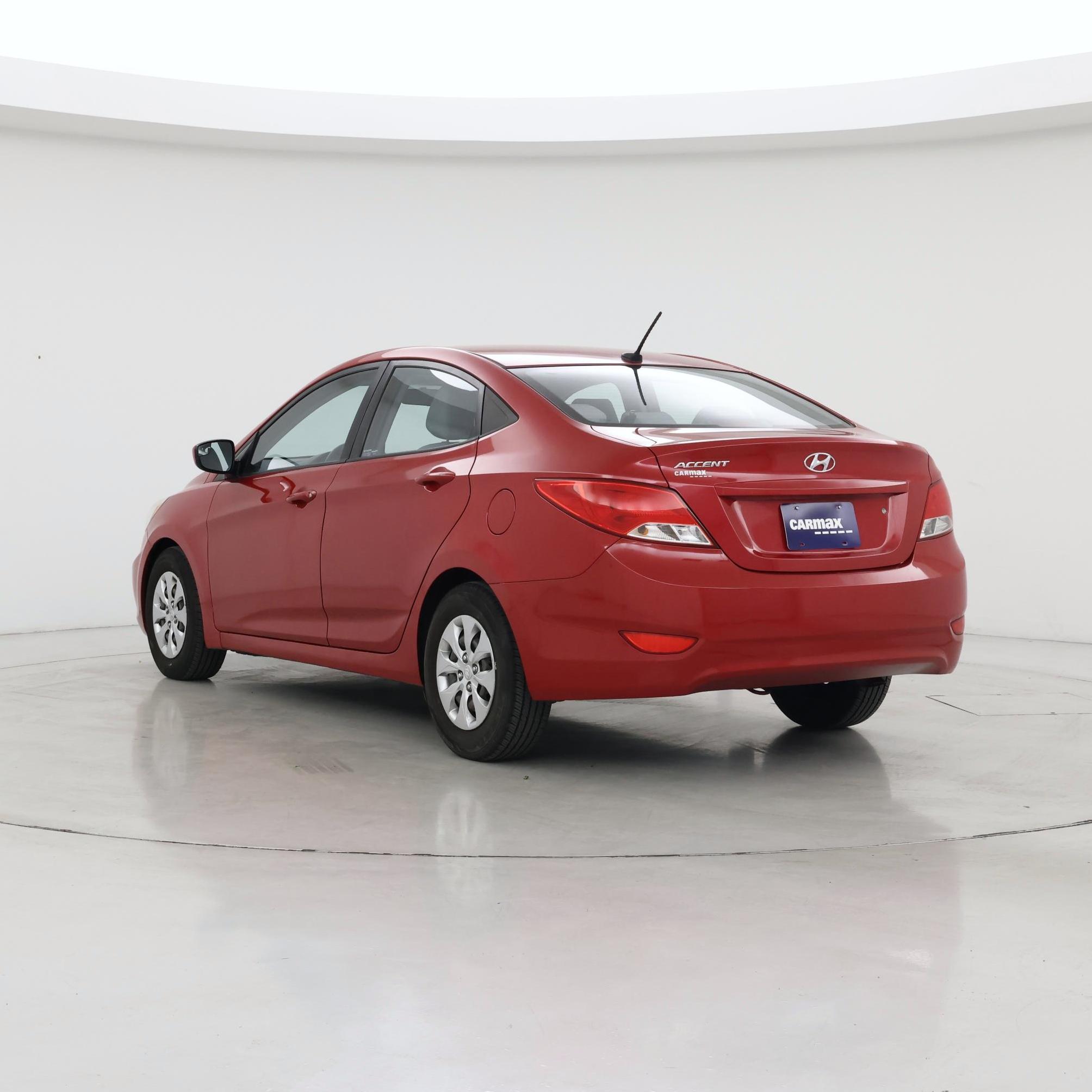 Thumbnail: 2015 Hyundai Accent - 2