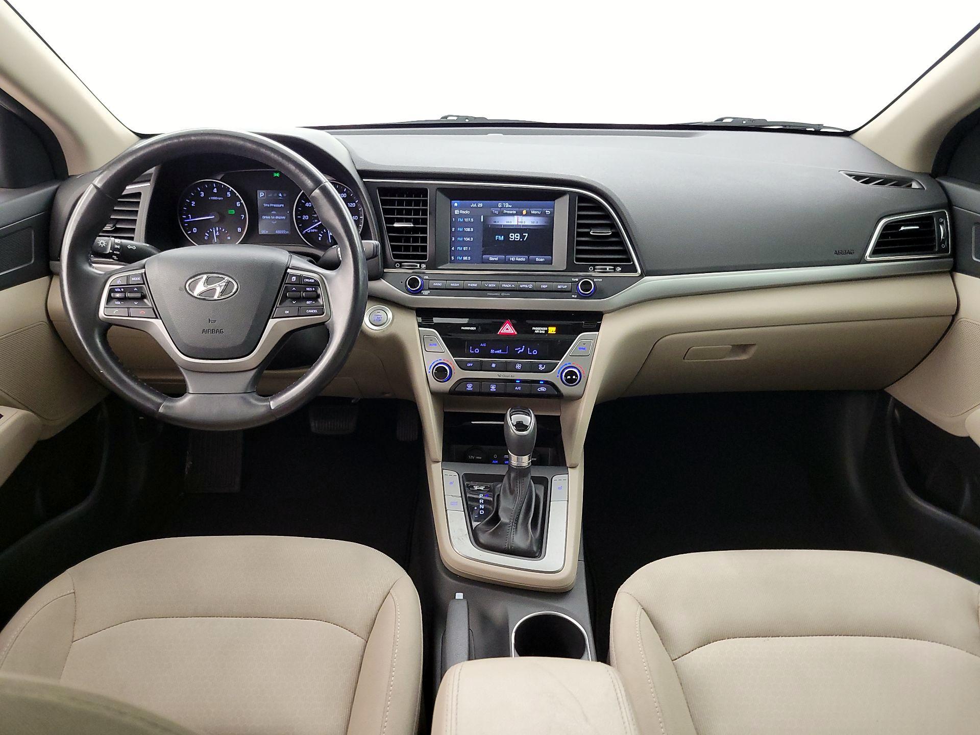 Thumbnail: 2017 Hyundai Elantra - 9