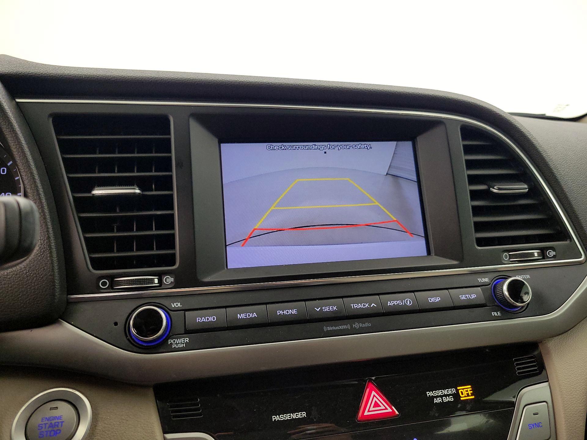 Thumbnail: 2017 Hyundai Elantra - 14