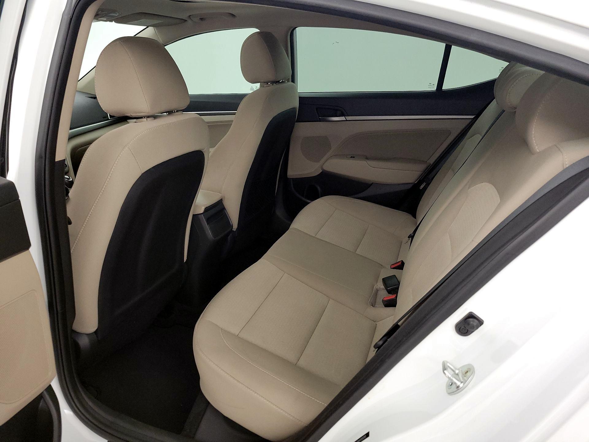 Thumbnail: 2017 Hyundai Elantra - 20