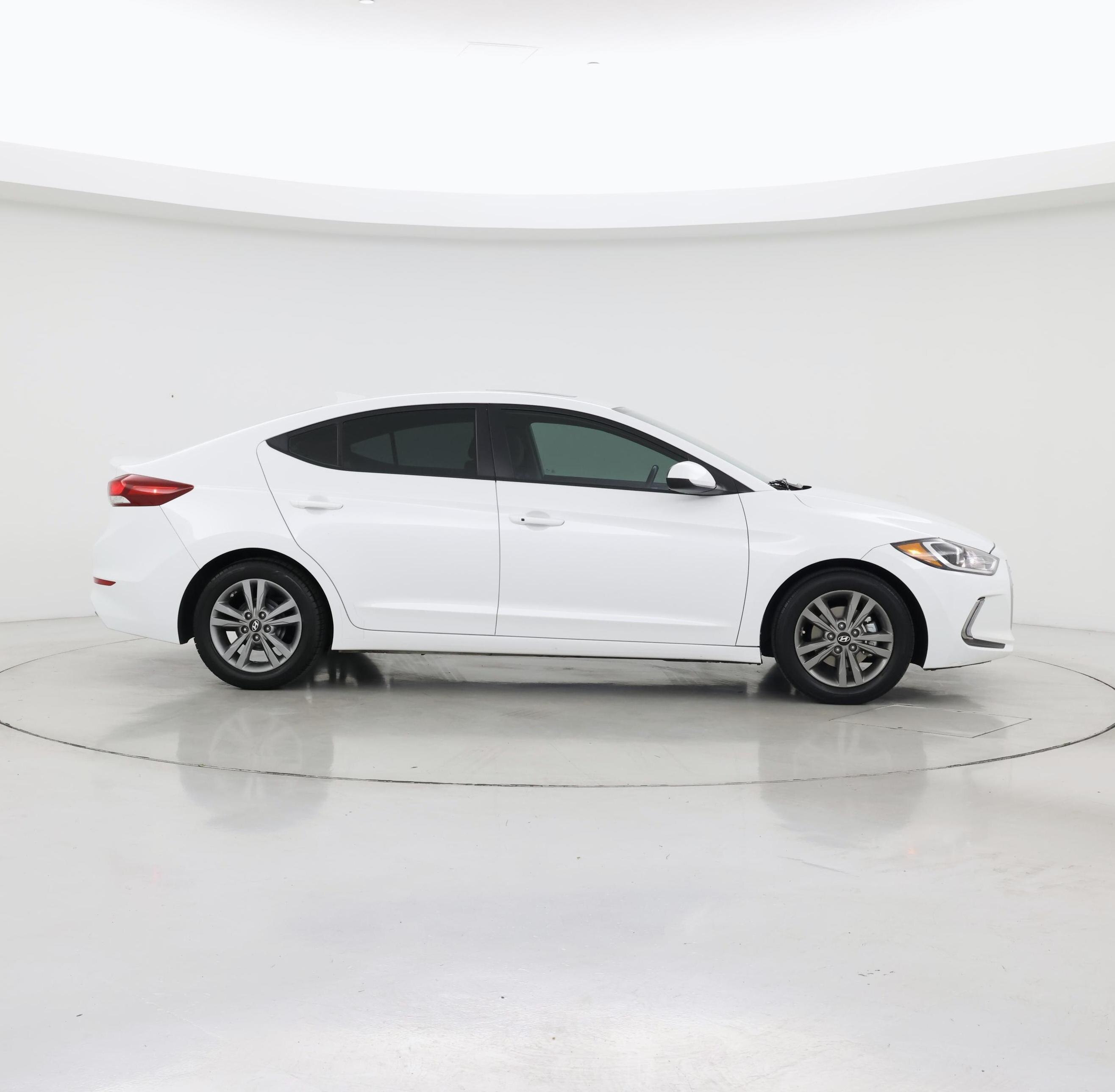 Thumbnail: 2017 Hyundai Elantra - 7