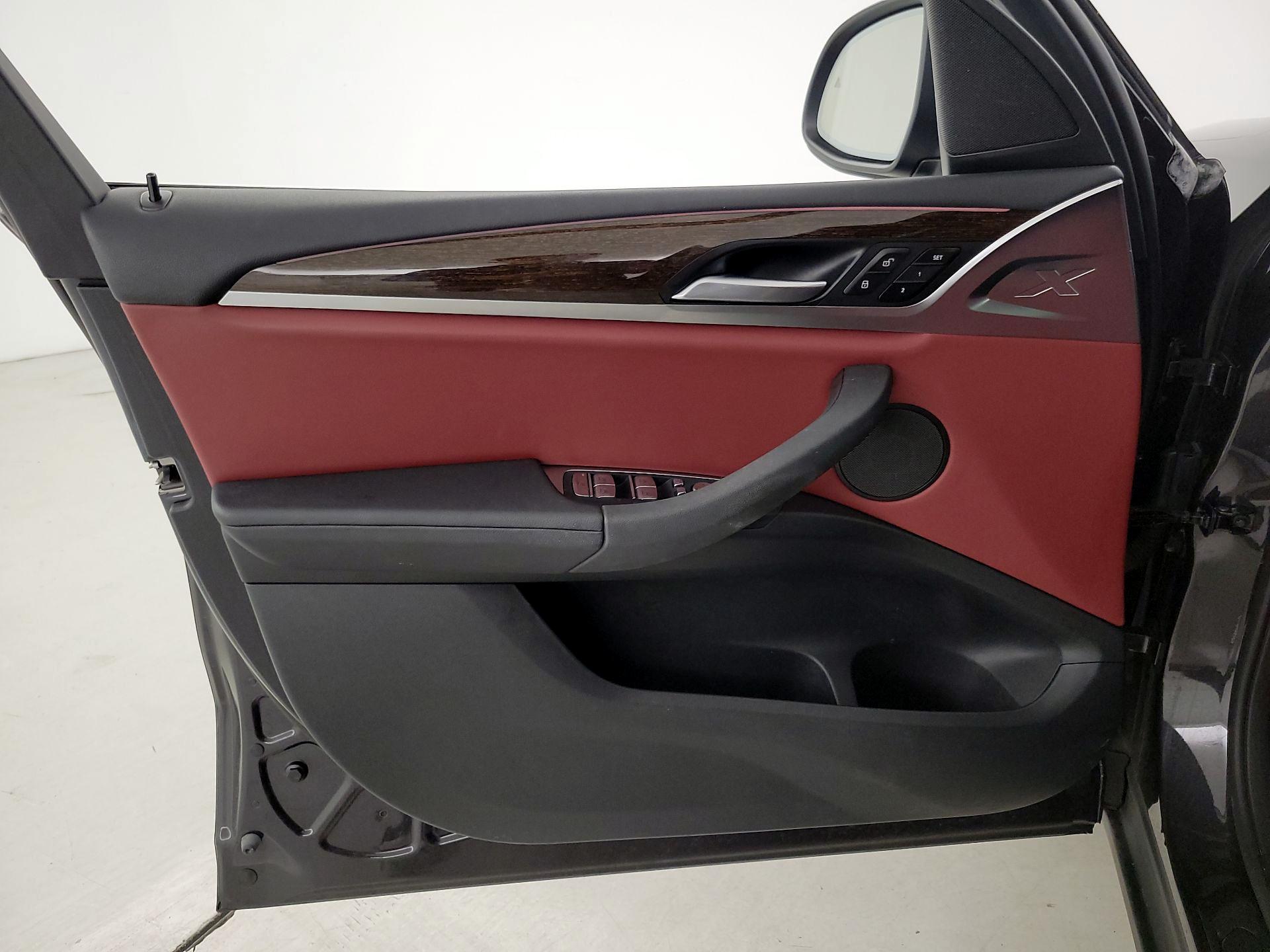 Thumbnail: 2022 BMW X3 - 12
