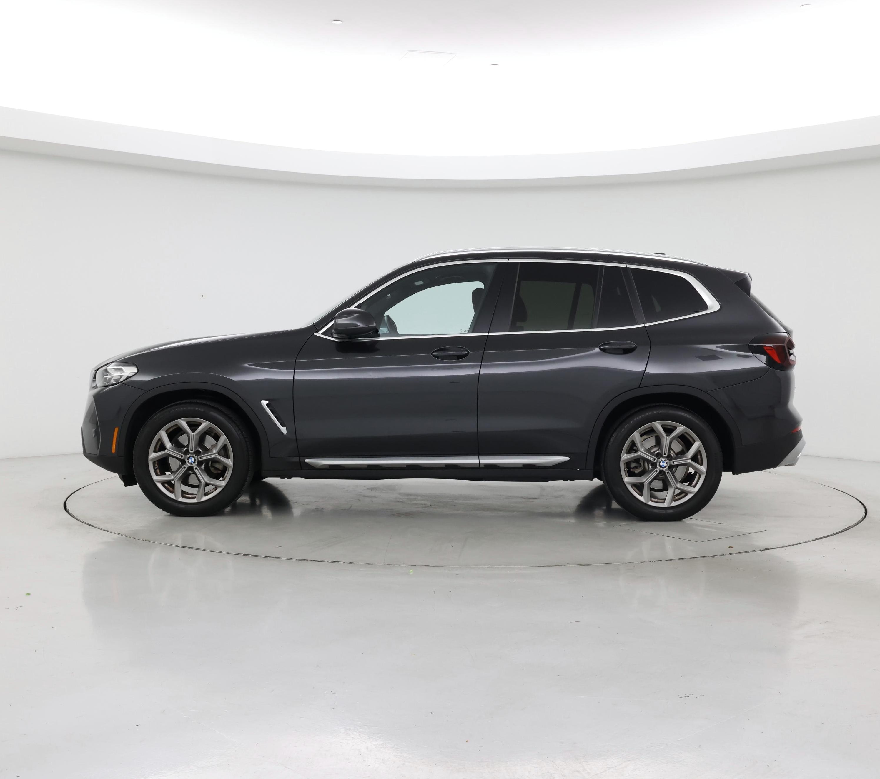 Thumbnail: 2022 BMW X3 - 3