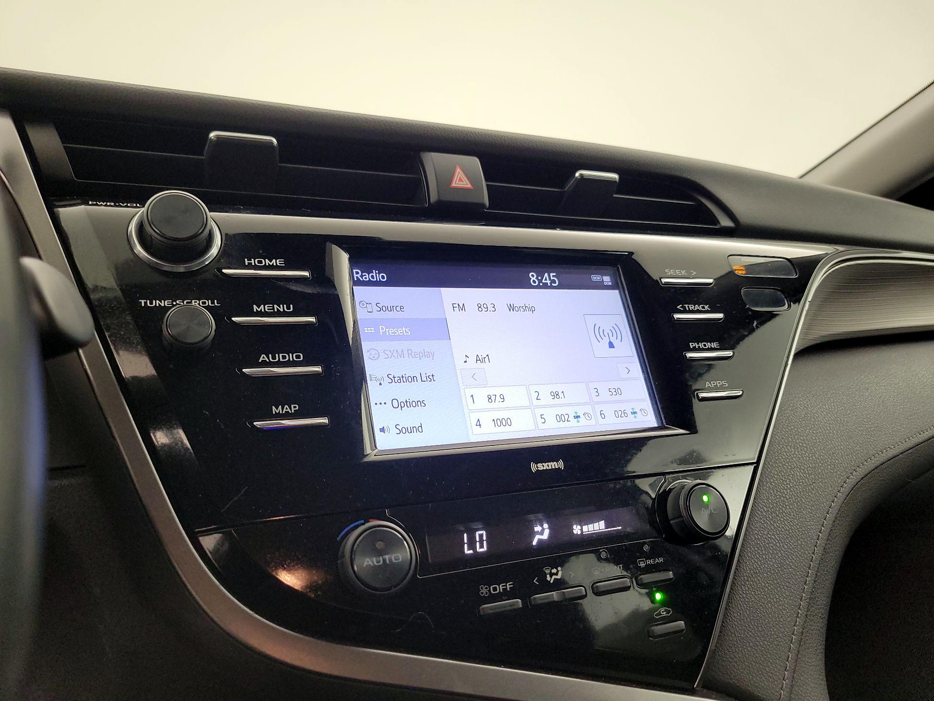 Thumbnail: 2020 Toyota Camry - 15