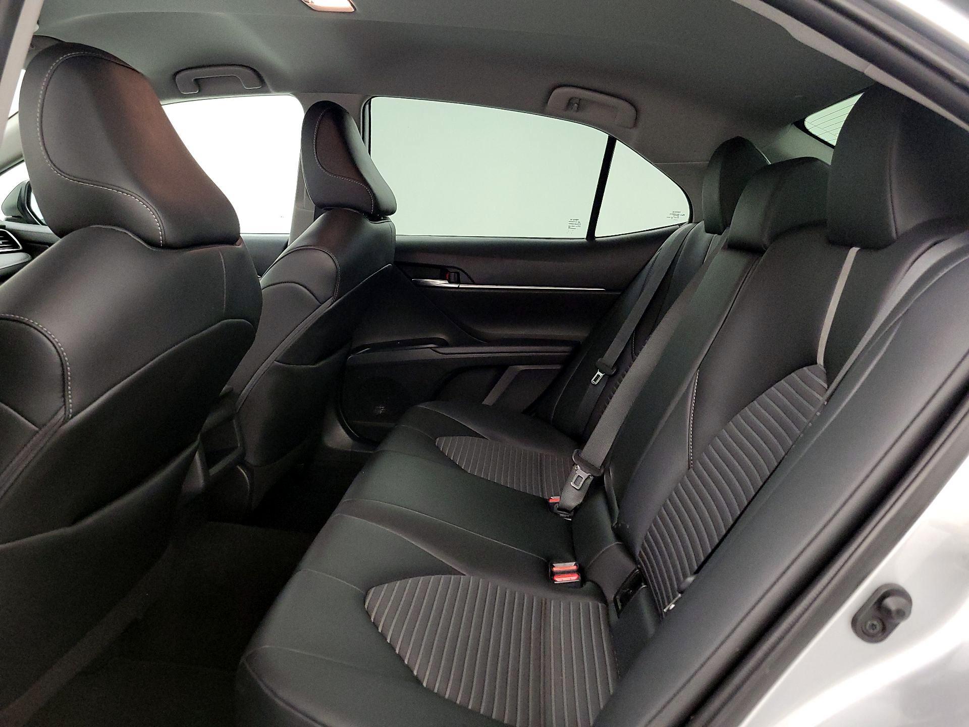 Thumbnail: 2020 Toyota Camry - 19