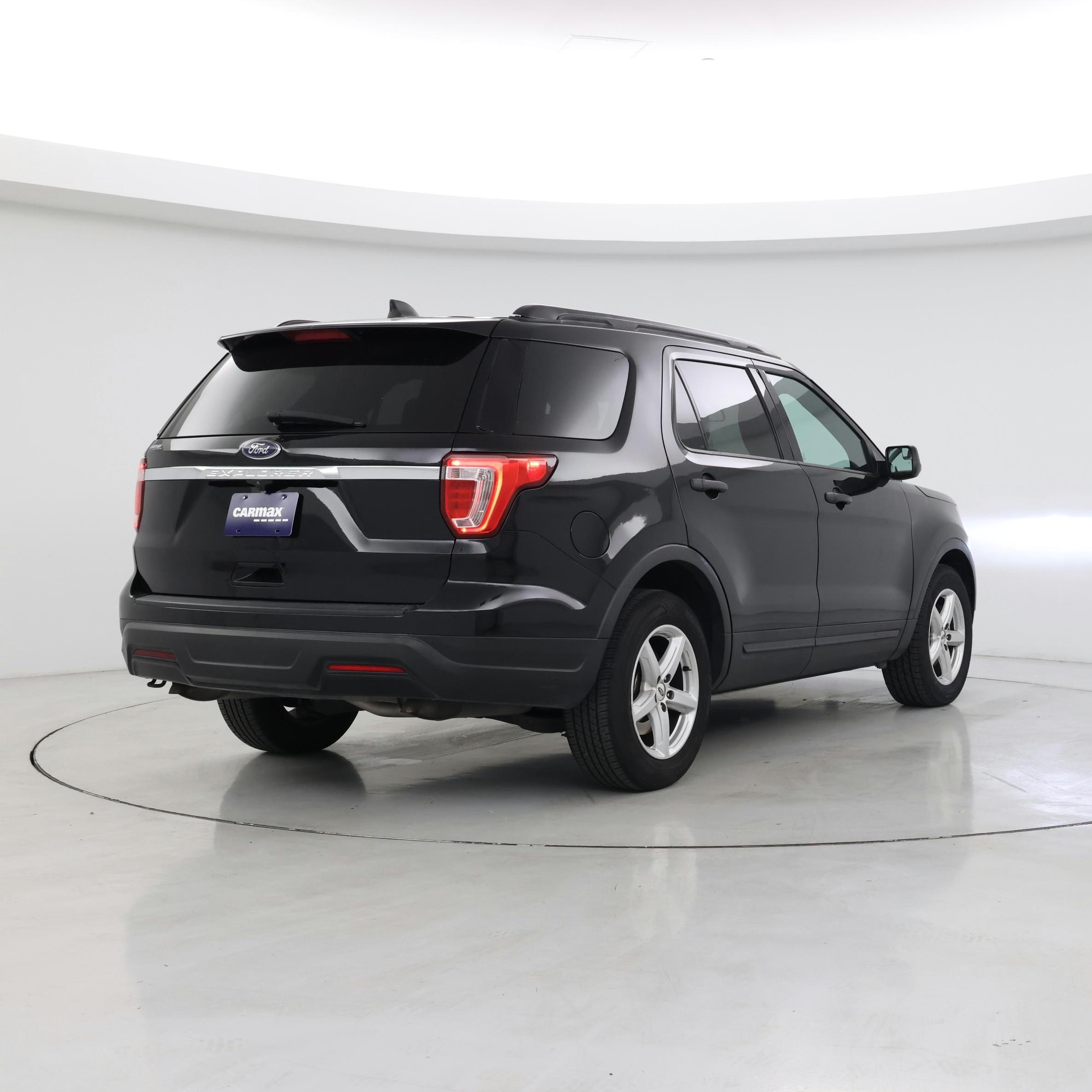 Thumbnail: 2018 Ford Explorer - 8