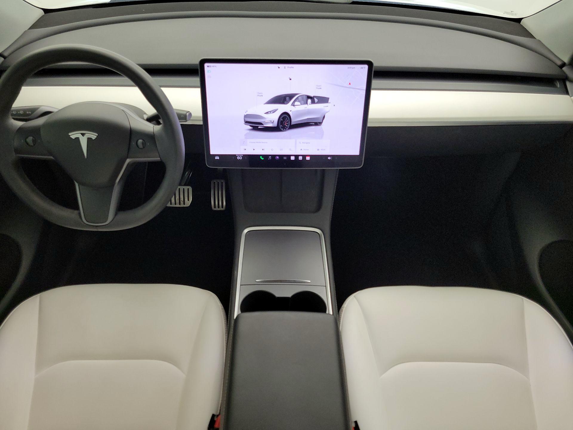 Thumbnail: 2023 Tesla Model Y - 9