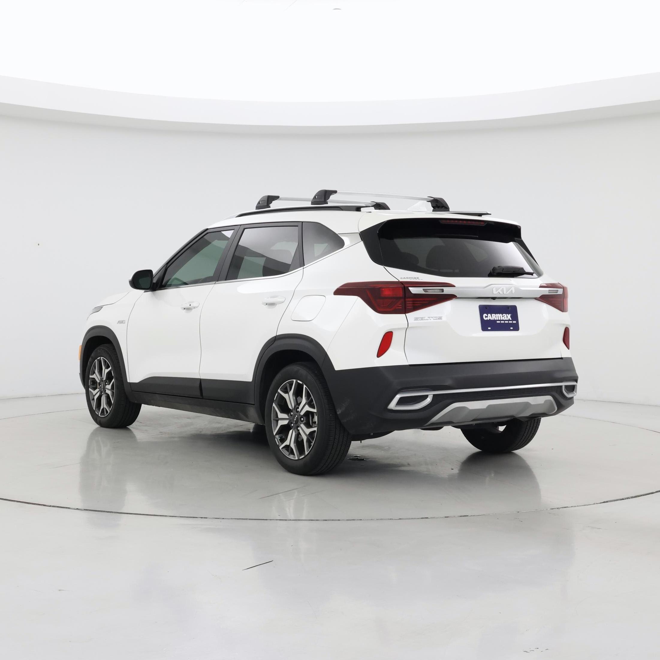 Thumbnail: 2022 Kia Seltos - 2