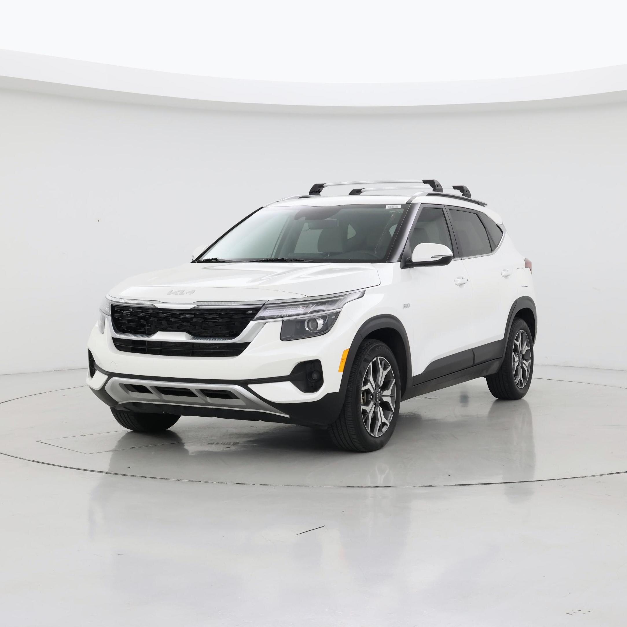 Thumbnail: 2022 Kia Seltos - 4