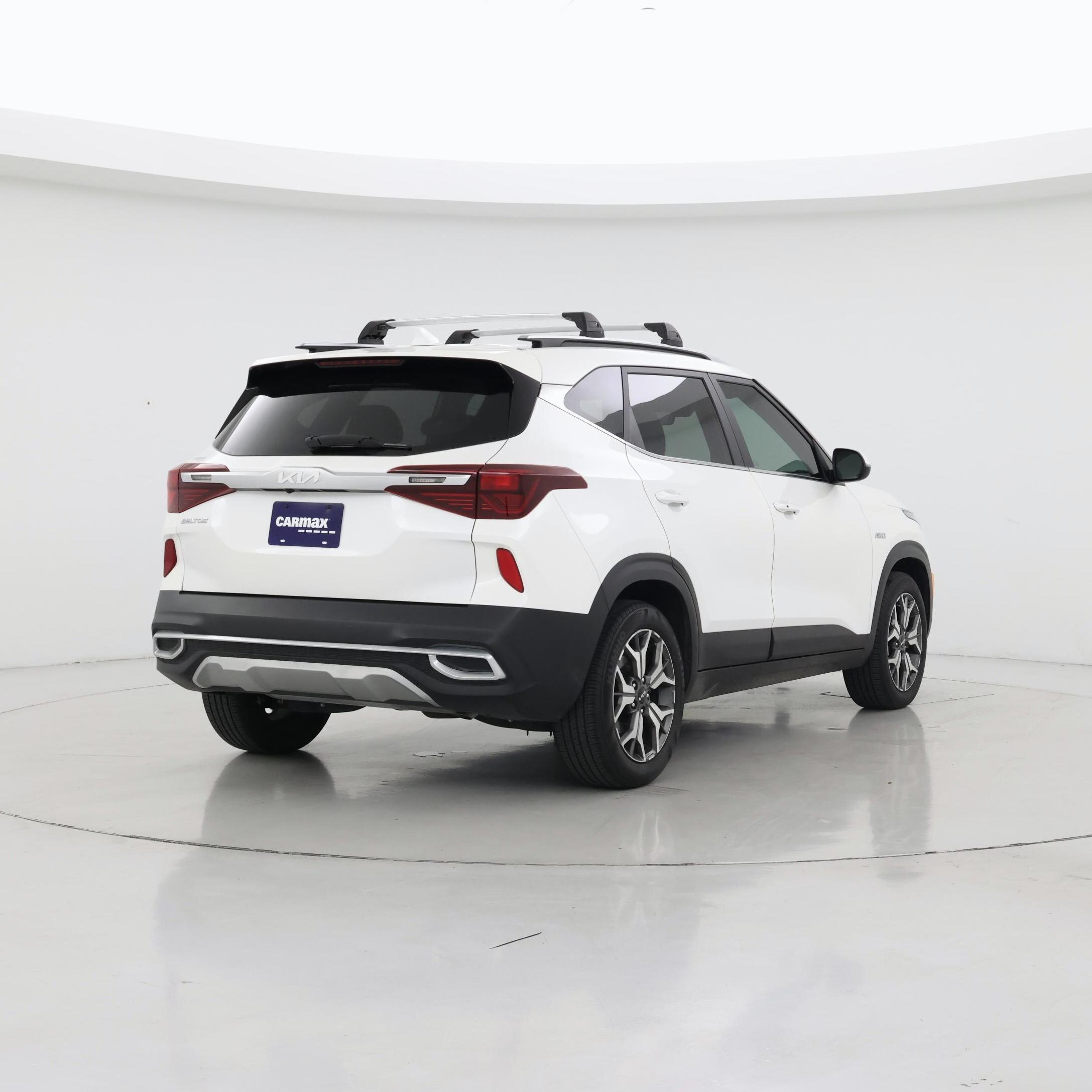 Thumbnail: 2022 Kia Seltos - 8