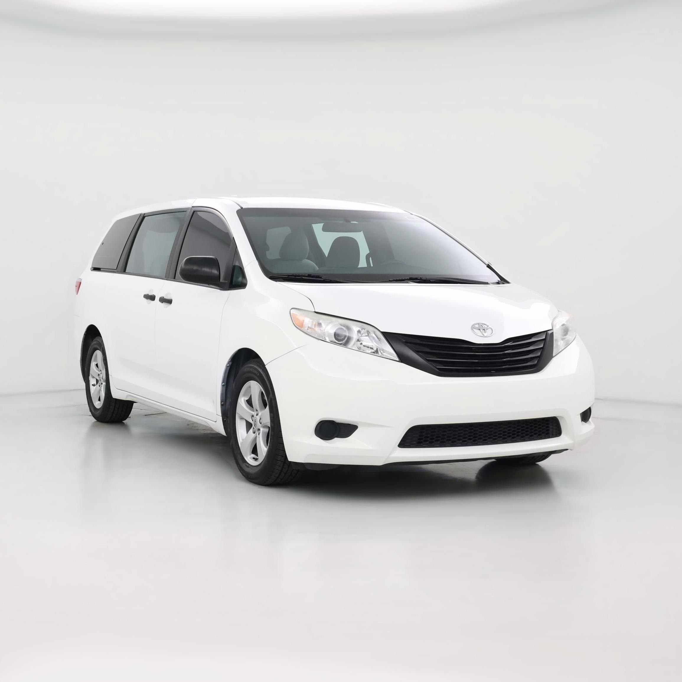 Thumbnail: 2017 Toyota Sienna - 1