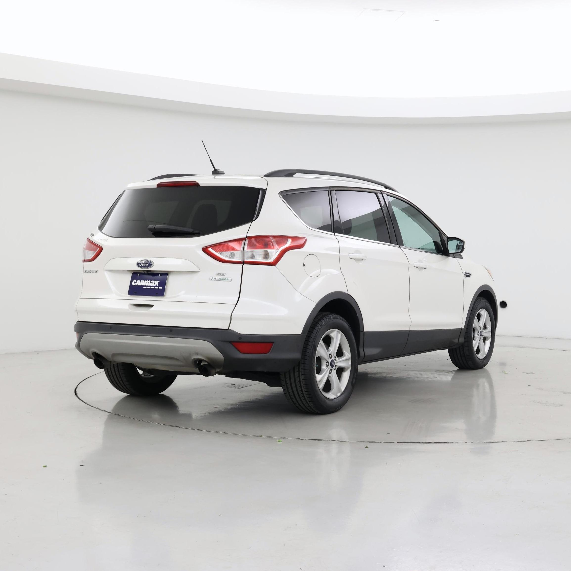 Thumbnail: 2015 Ford Escape - 8
