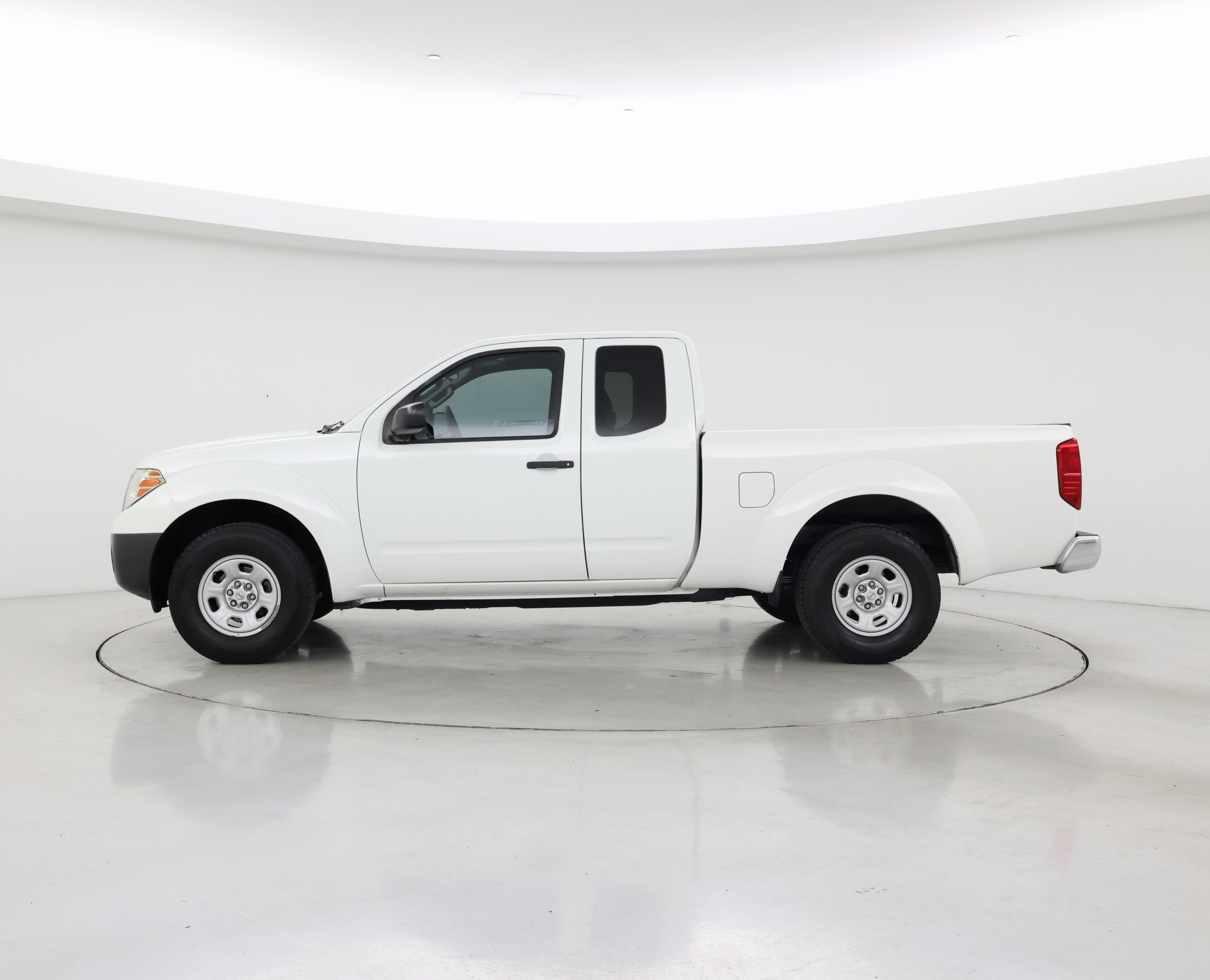 Thumbnail: 2016 Nissan Frontier - 3