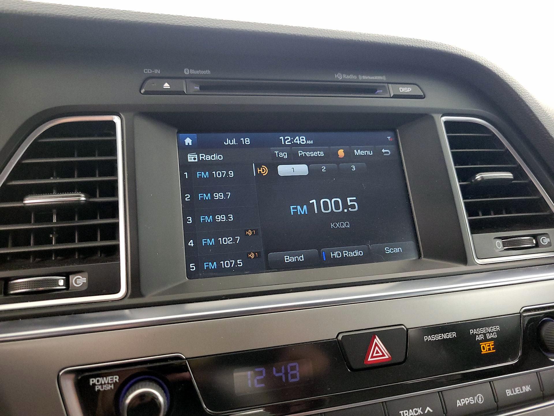 Thumbnail: 2016 Hyundai Sonata - 15
