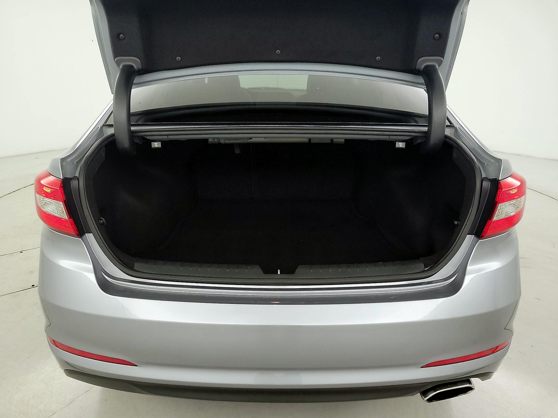 Thumbnail: 2016 Hyundai Sonata - 20
