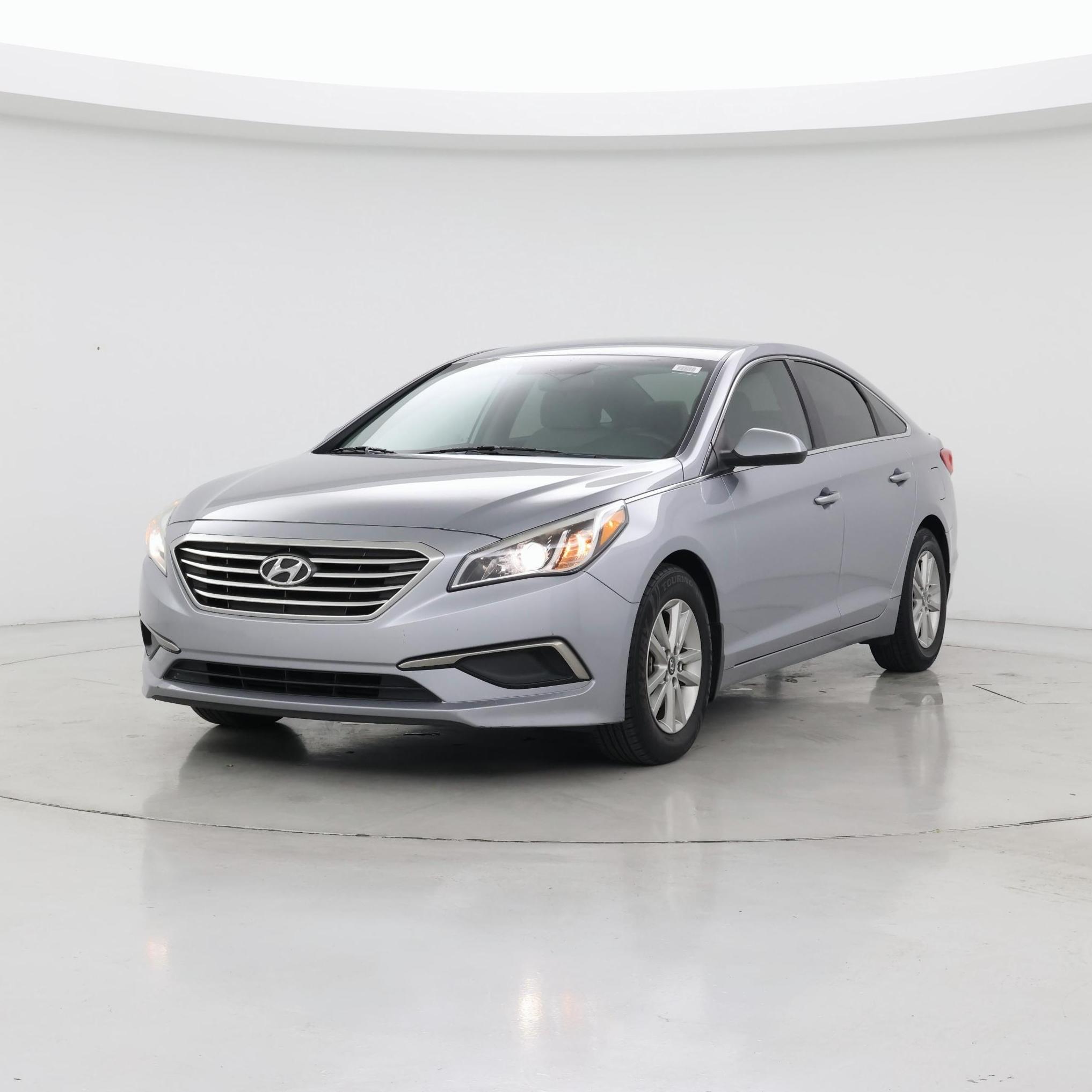 Thumbnail: 2016 Hyundai Sonata - 4