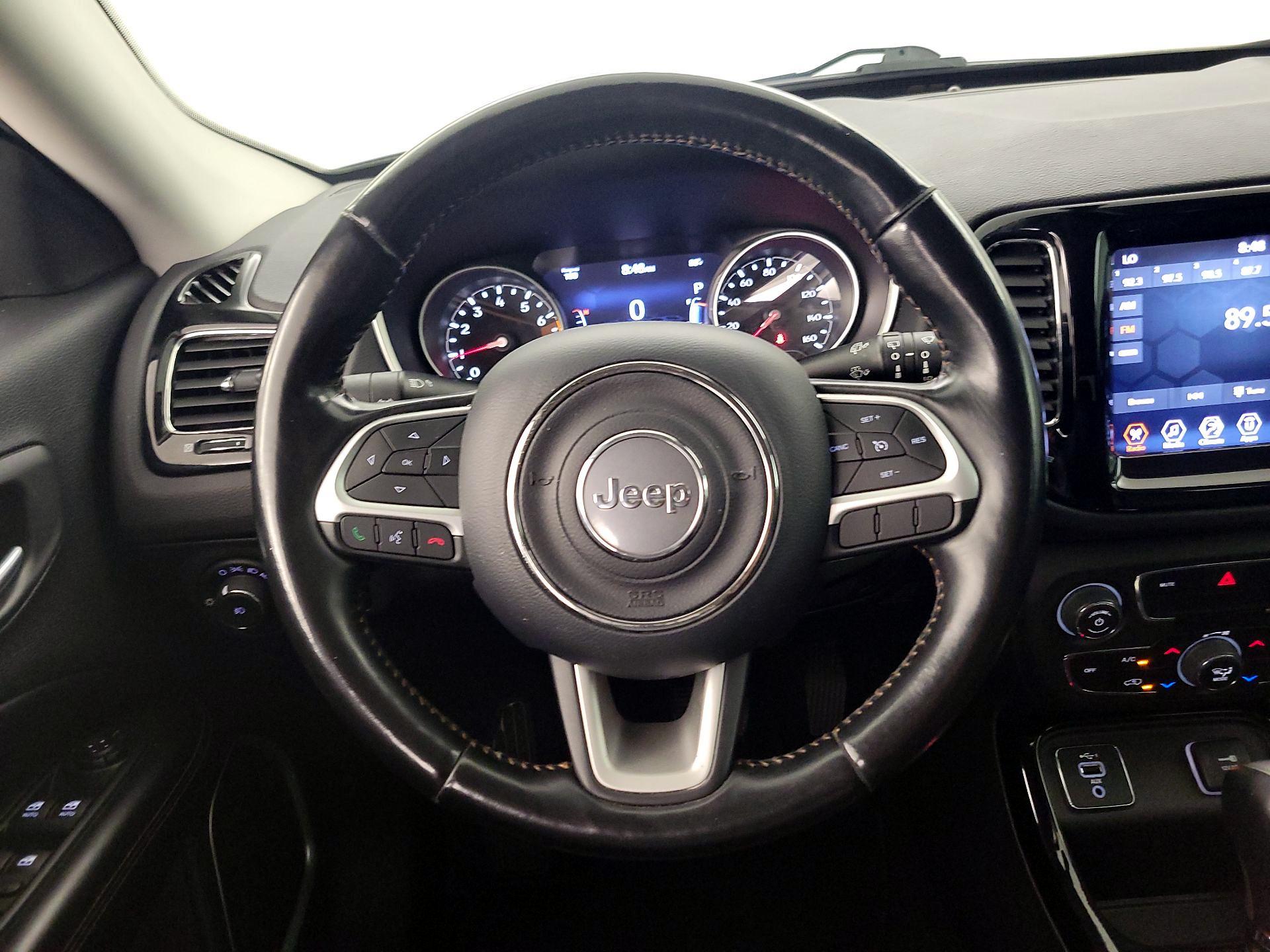 Thumbnail: 2020 Jeep Compass - 10