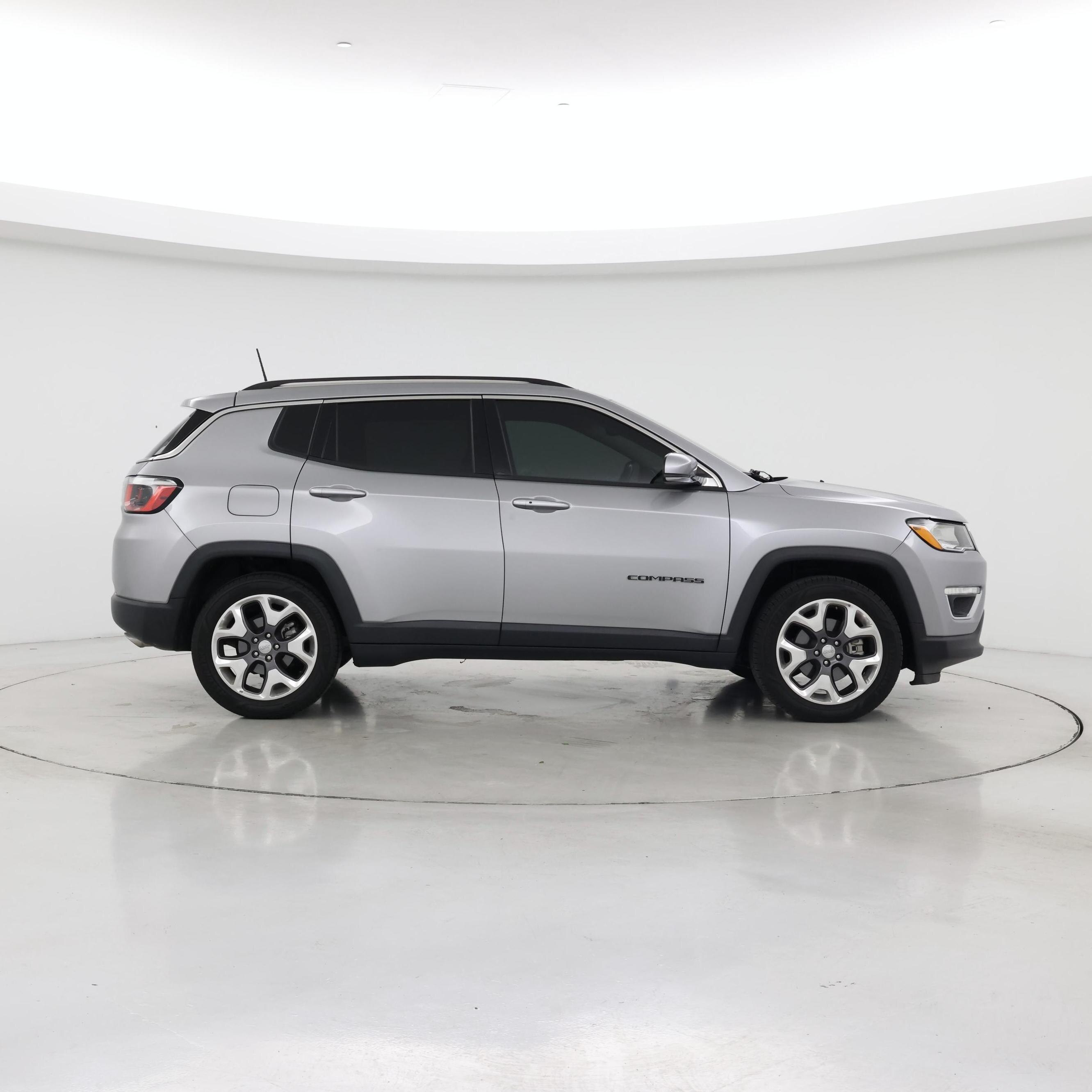 Thumbnail: 2020 Jeep Compass - 7