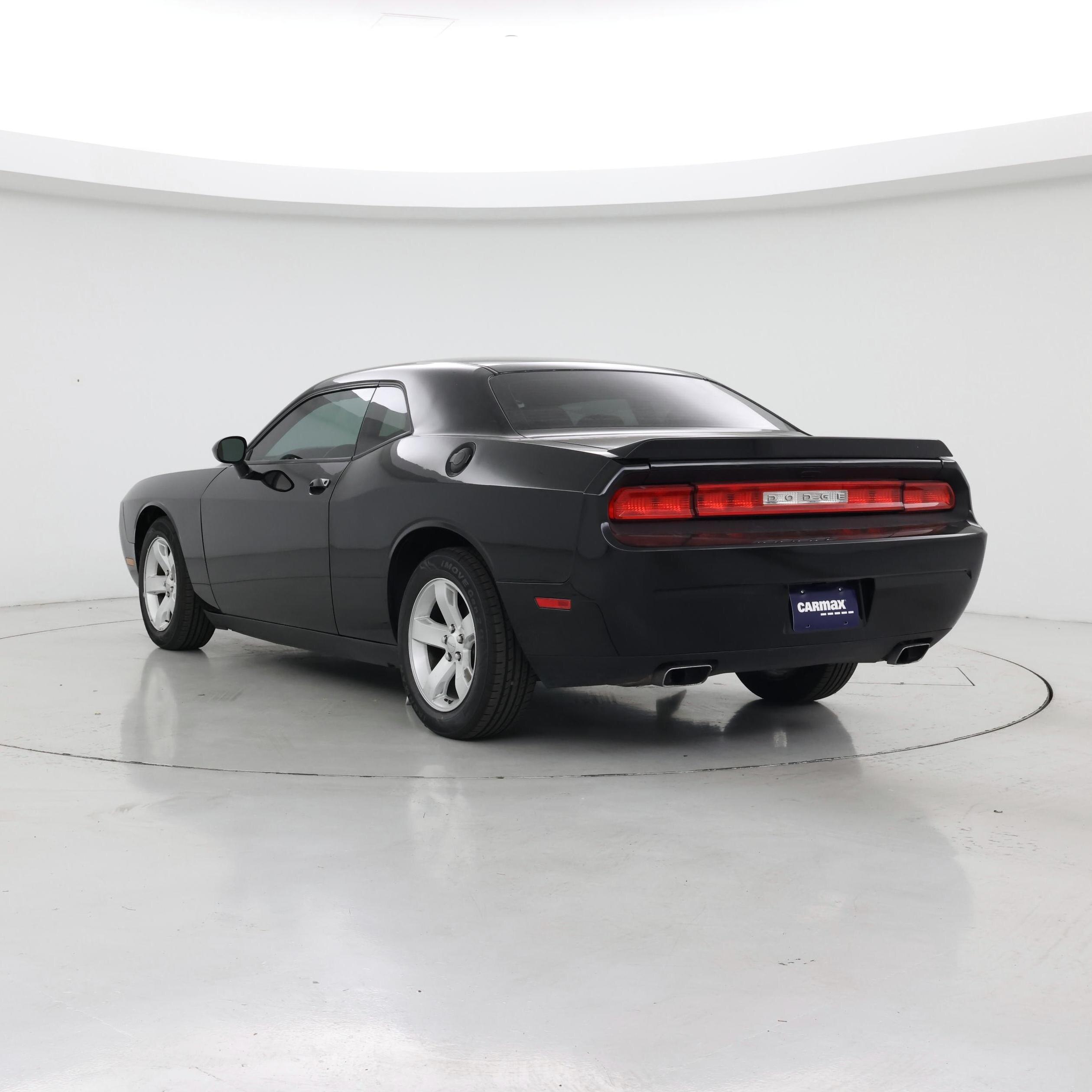 Thumbnail: 2013 Dodge Challenger - 2
