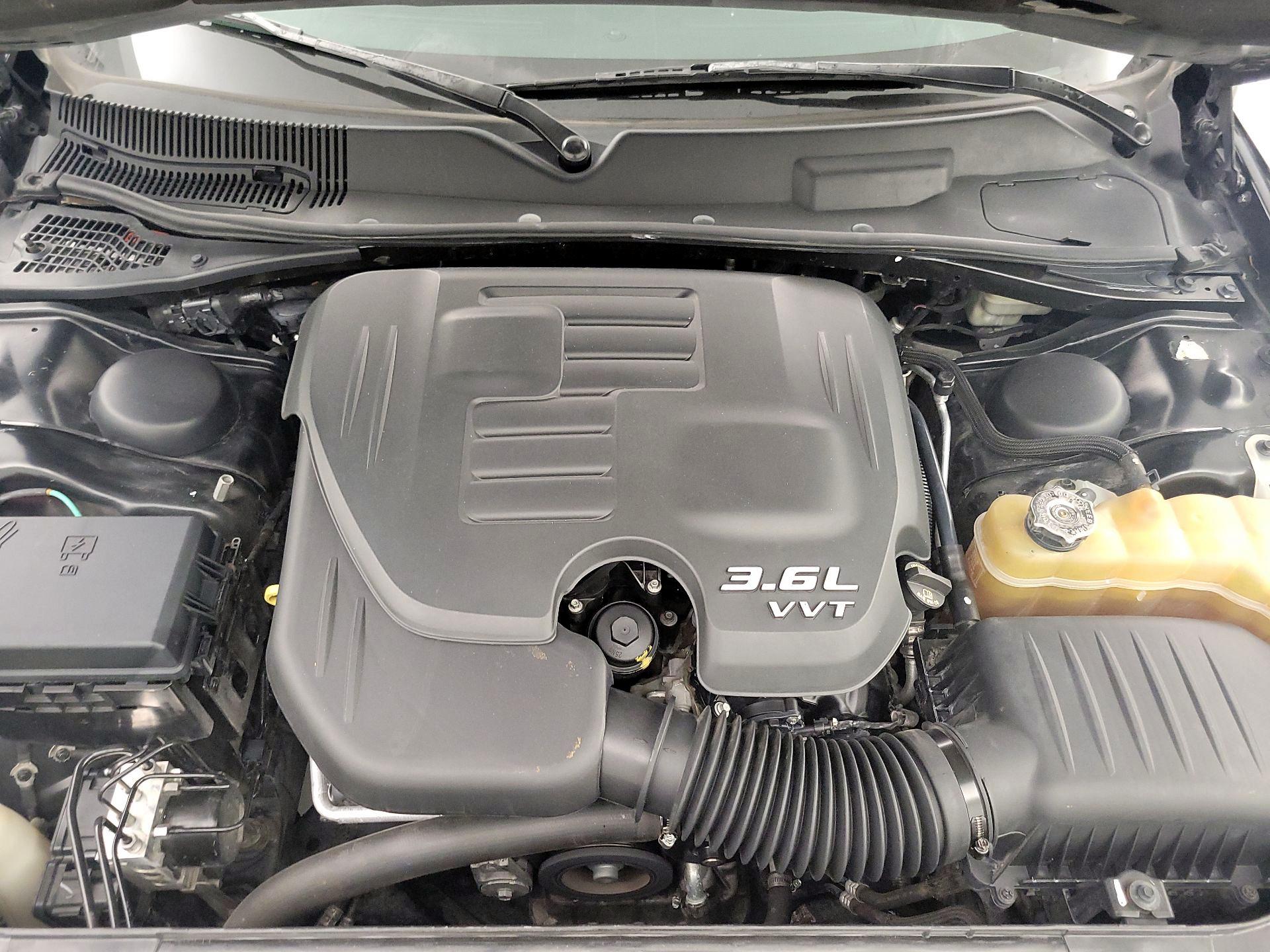 Thumbnail: 2013 Dodge Challenger - 20