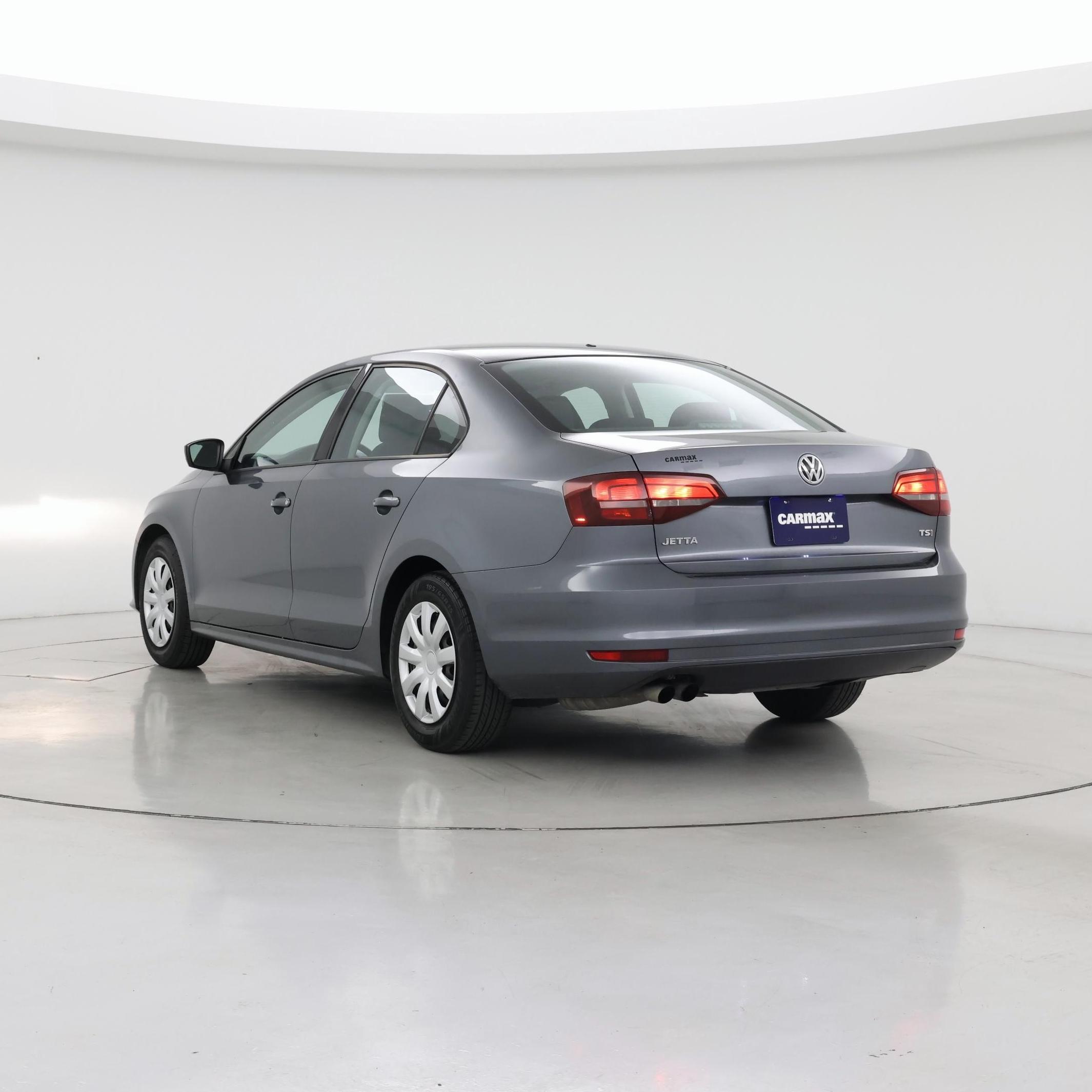 Thumbnail: 2016 Volkswagen Jetta - 2