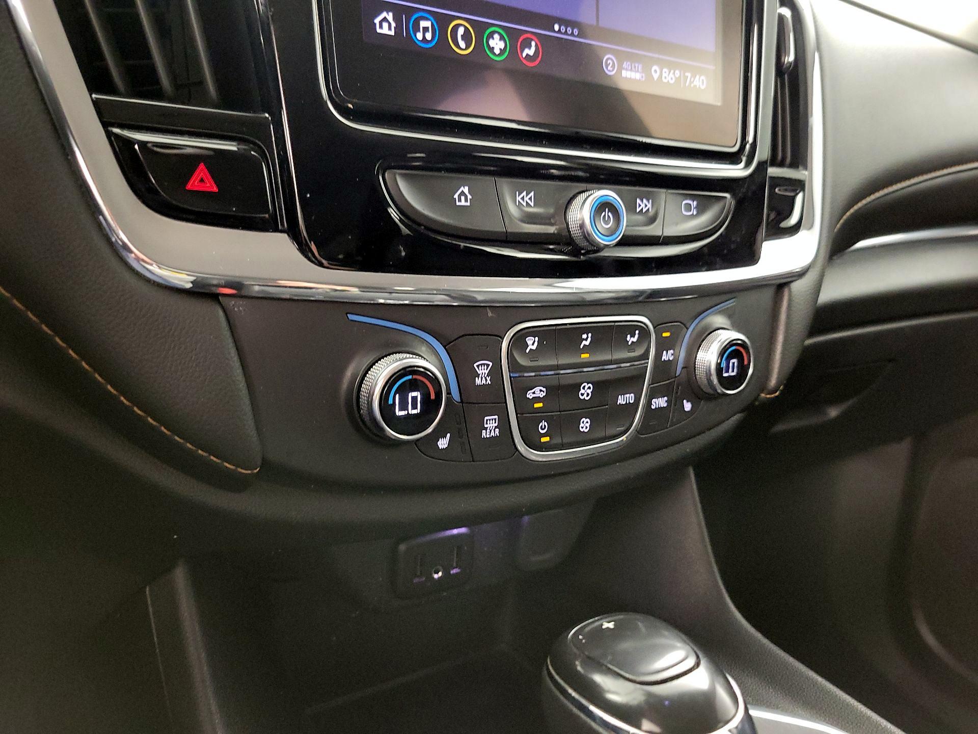Thumbnail: 2020 Chevrolet Traverse - 16